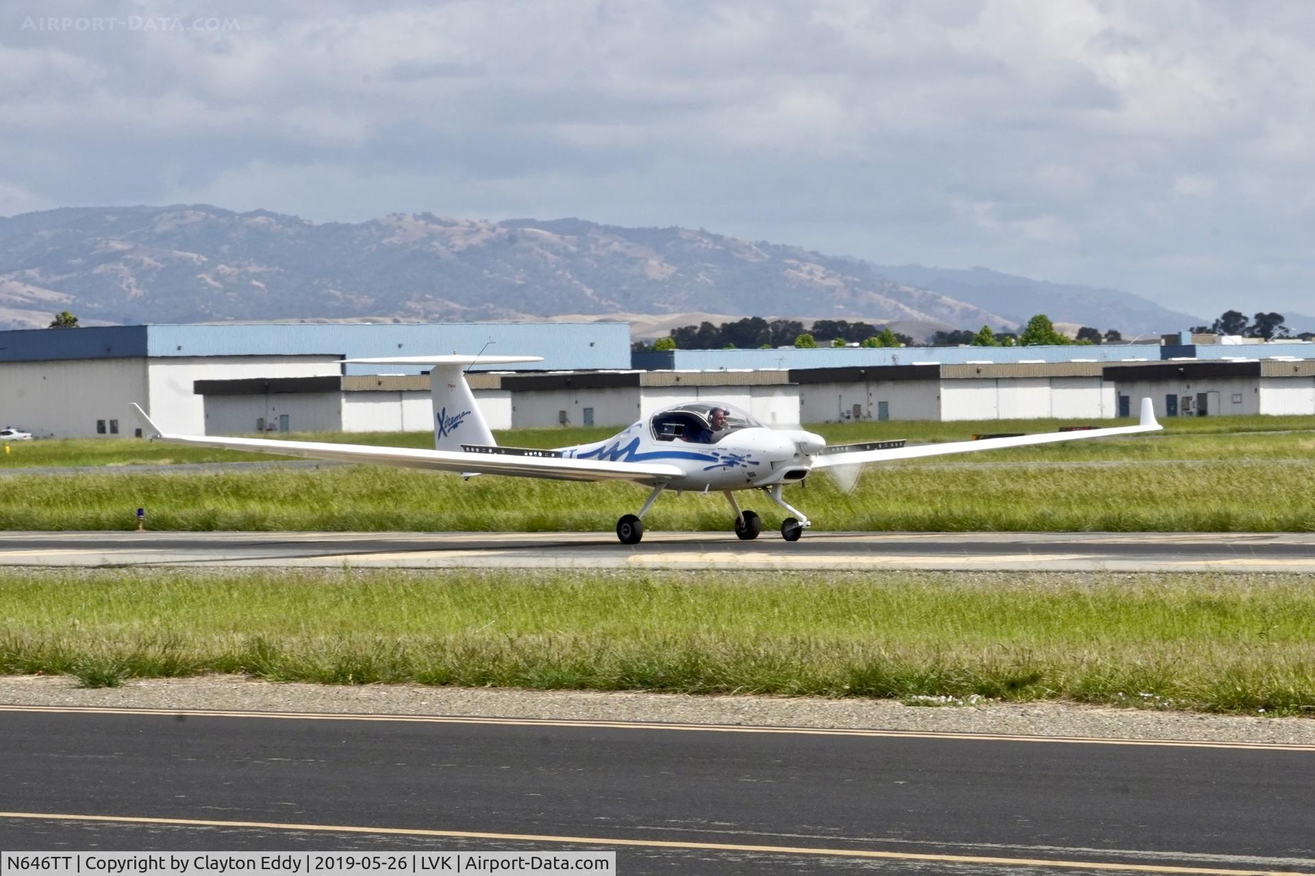 N646TT, 1998 Diamond HK-36TTC Super Dimona C/N 36.646, Livermore Airport California 2019.