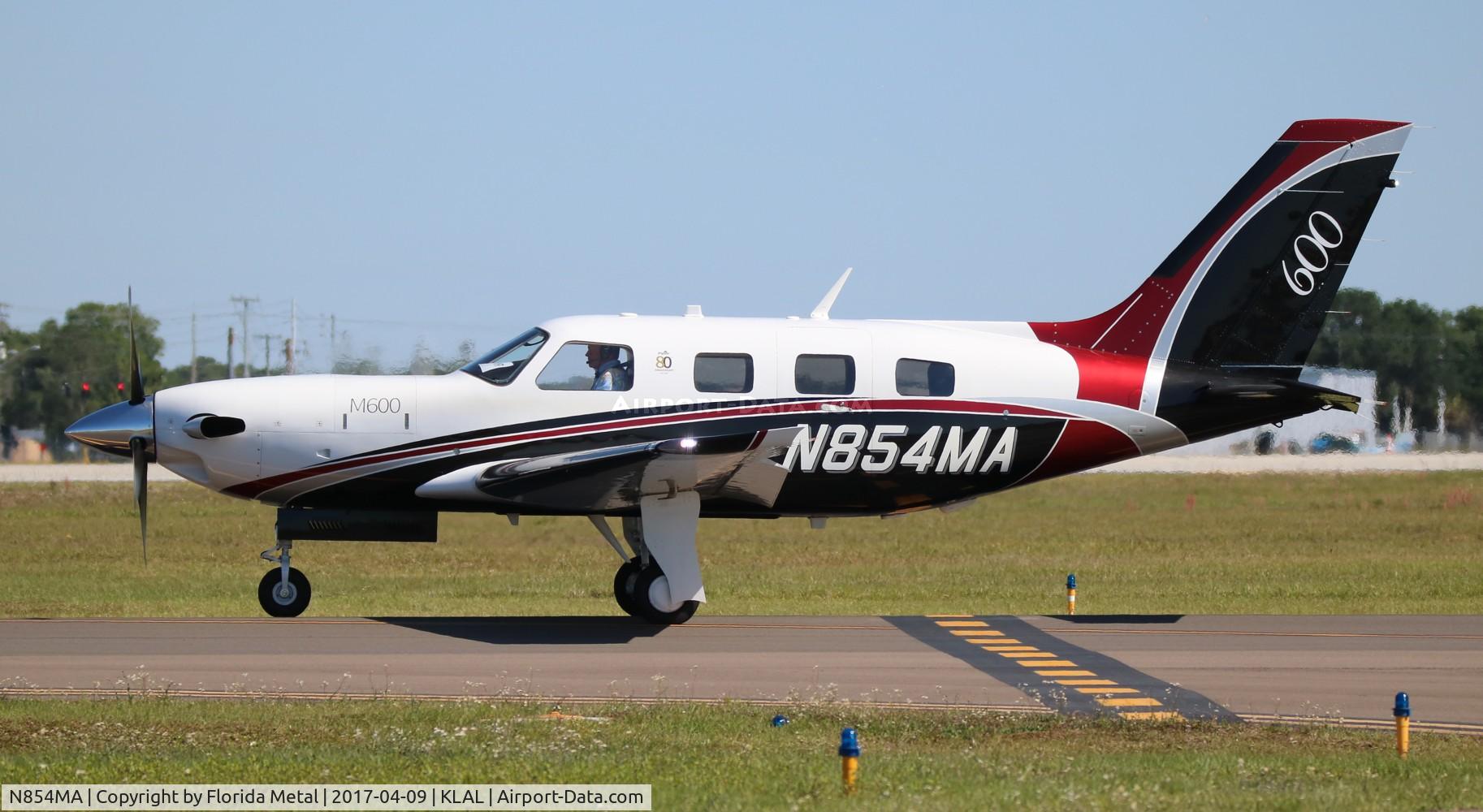 N854MA, 2017 Piper PA-46-600TP (M600) C/N 4698027, Piper M600