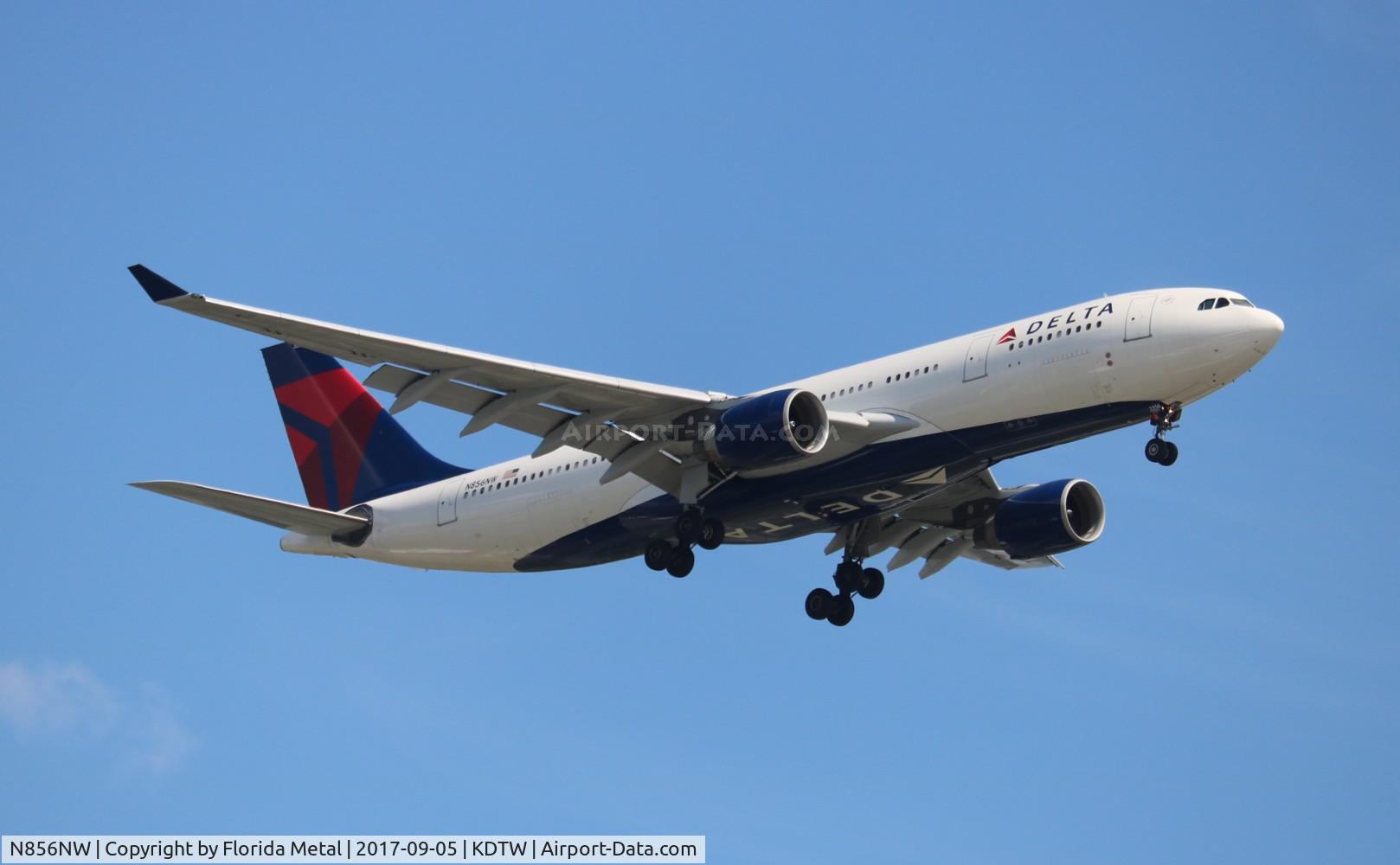 N856NW, 2004 Airbus A330-223 C/N 0631, Delta