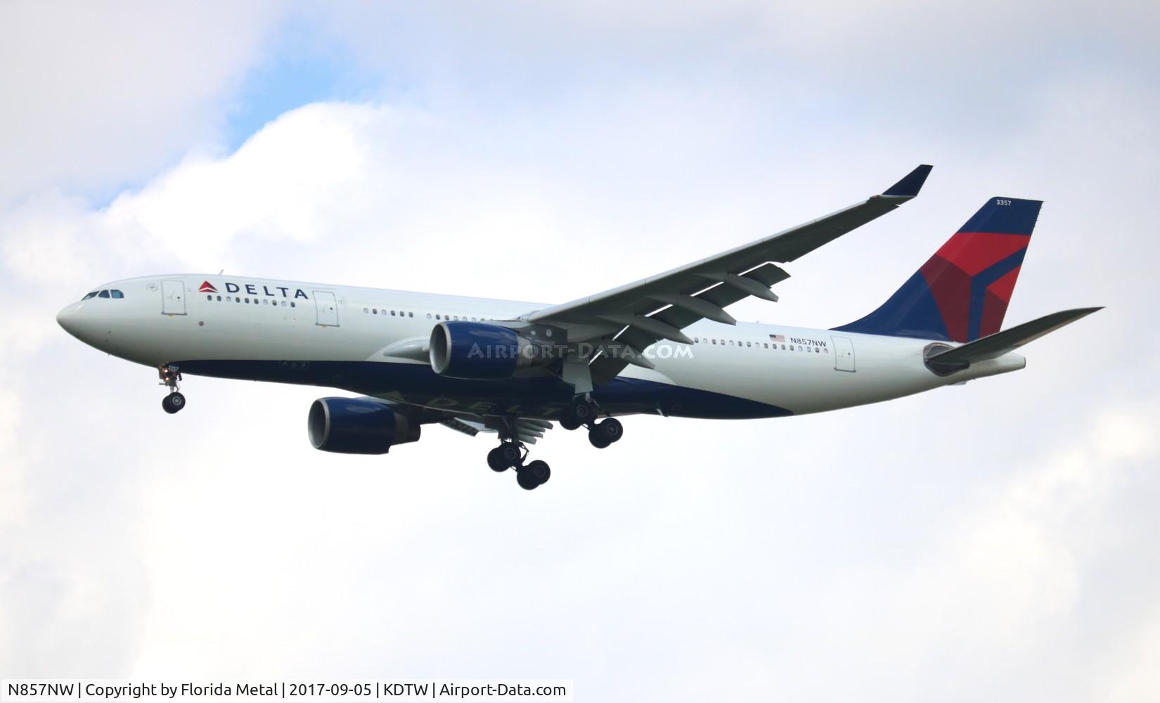 N857NW, 2004 Airbus A330-223 C/N 0633, Delta