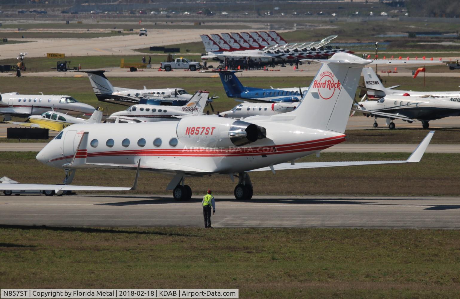 N857ST, 1998 Gulfstream Aerospace G-IV C/N 1345, Seminole Hard rock