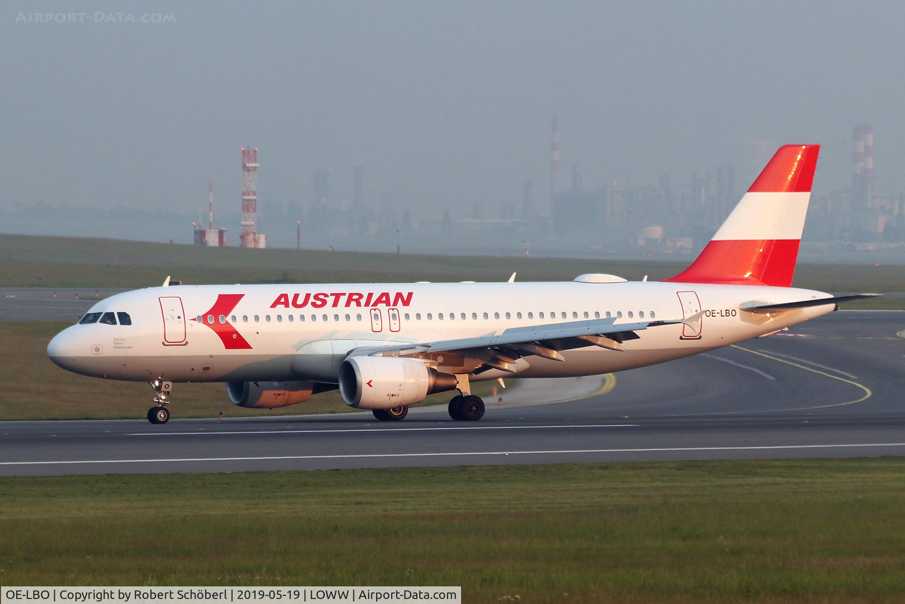 OE-LBO, 1998 Airbus A320-214 C/N 776, OE-LBO