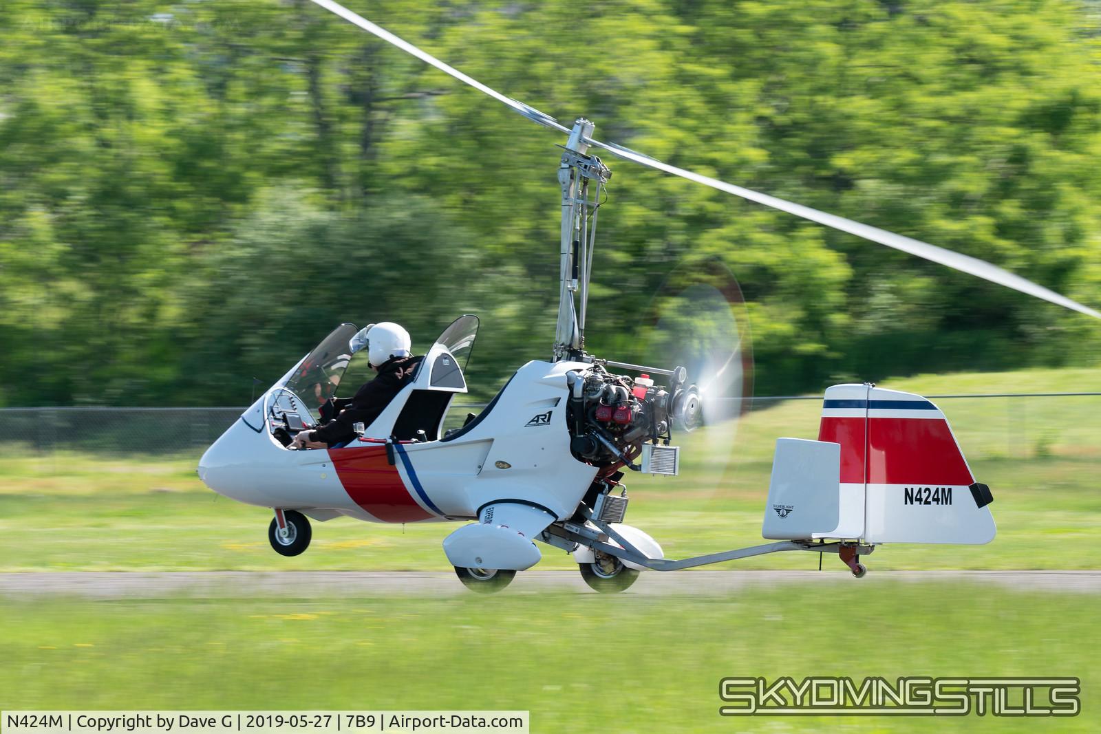 N424M, Silverlight Aviation AR1 American Ranger C/N 0037, 2019 Silverlight AR-1 gyroplane lifts off from Ellington, CT
