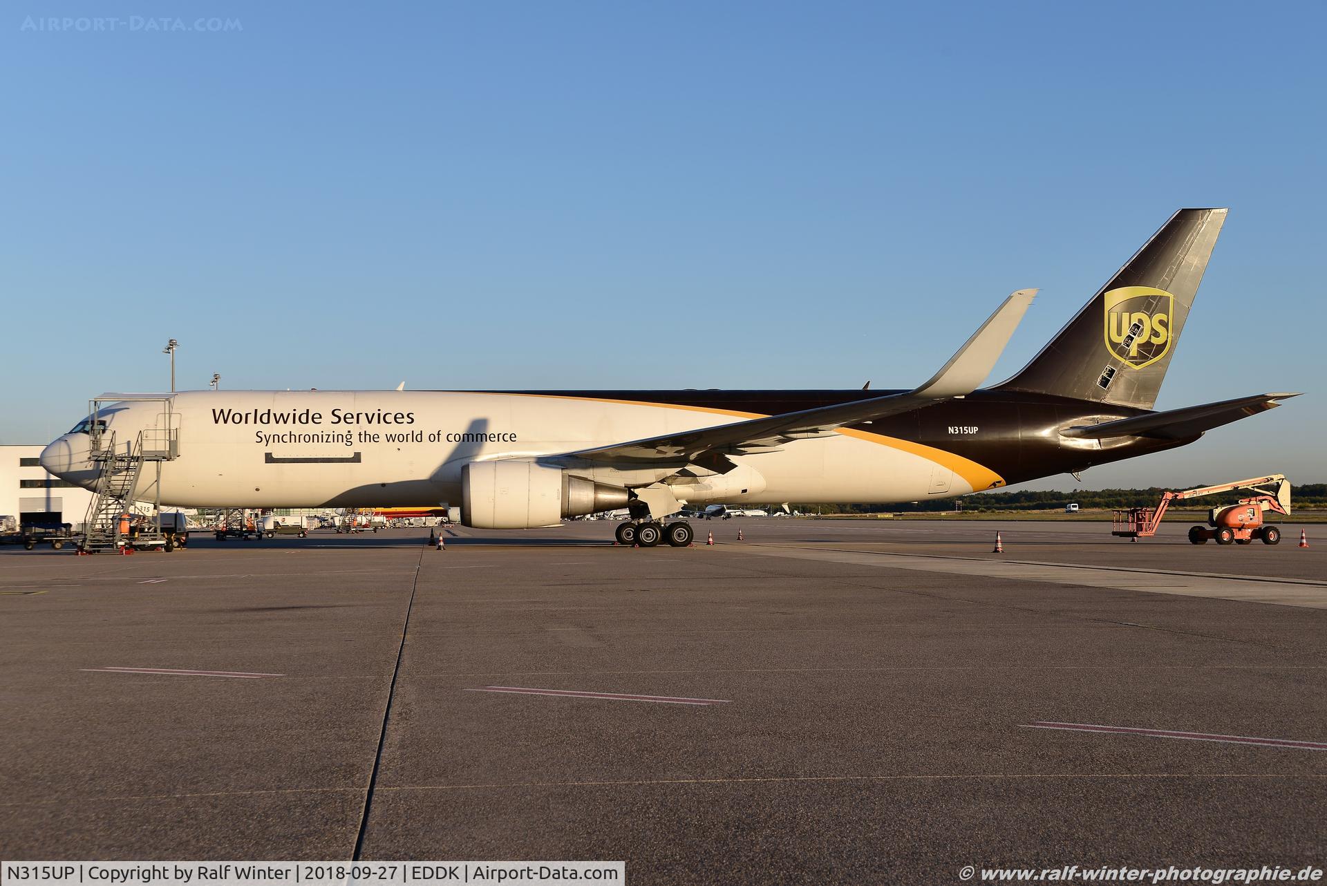 N315UP, 1996 Boeing 767-34AF C/N 27743, Boeing 767-34AF - 5X UPS United Parcel Service - 27743 - N315UP - 27.09.2018 - CGN