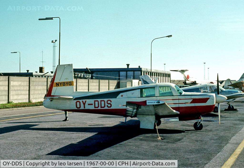 OY-DDS, 1966 Mooney M.20E Super 21 C/N 1199, Copenhagen 1967