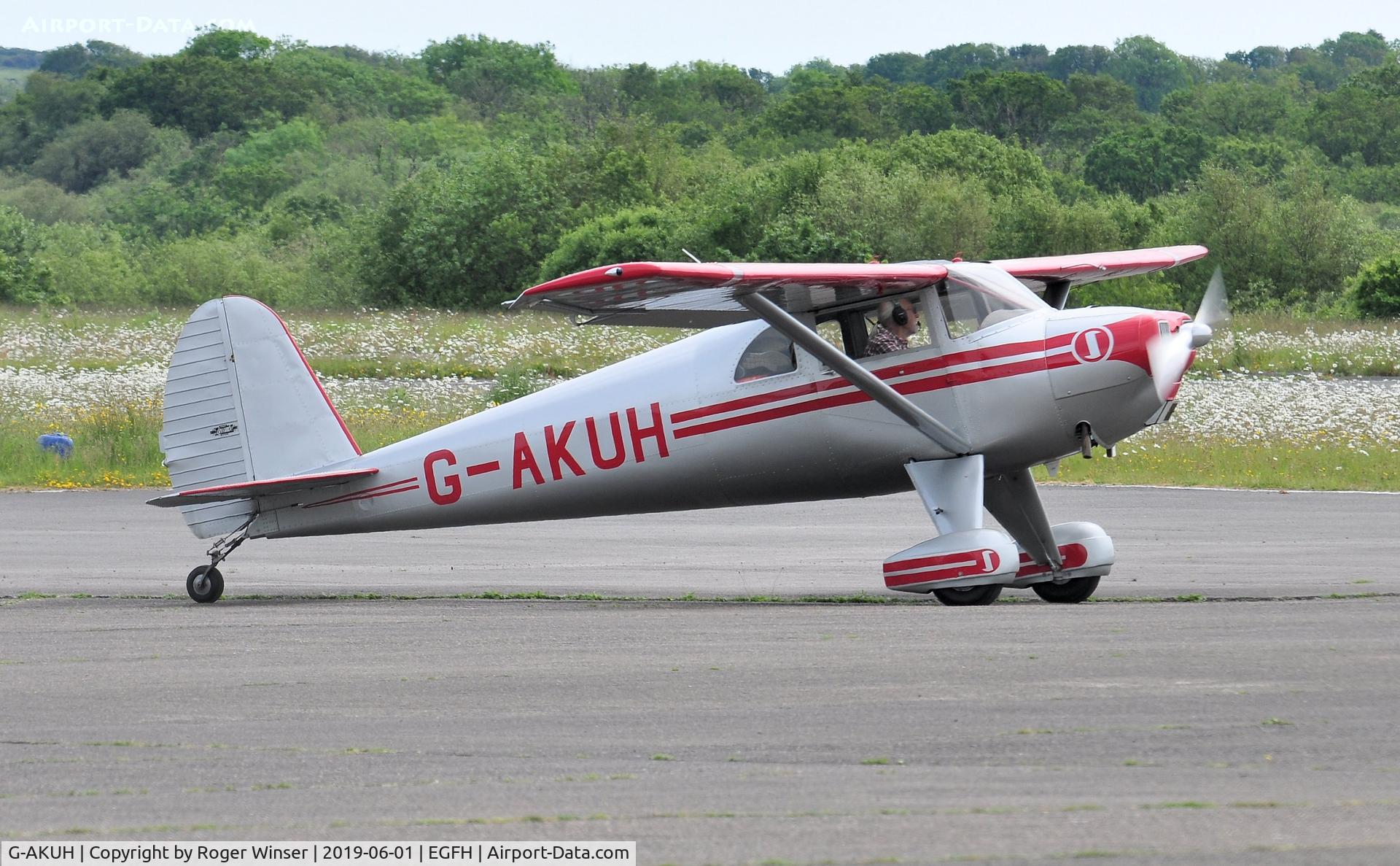 G-AKUH, 1946 Luscombe 8E Silvaire C/N 4644, Visiting Silvaire