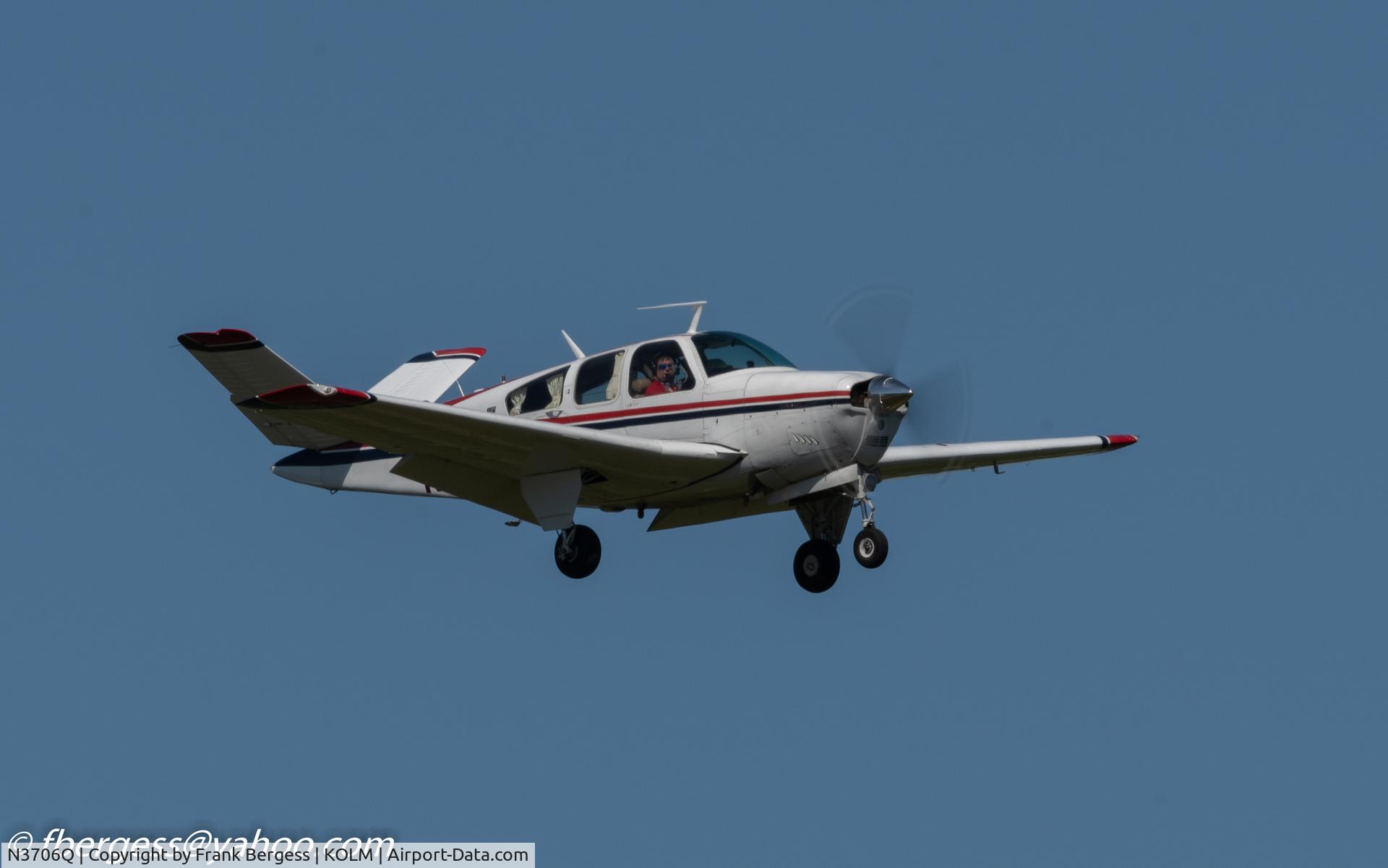 N3706Q, 1966 Beech V35 Bonanza C/N D-8367, Blue Sky, nice flying day