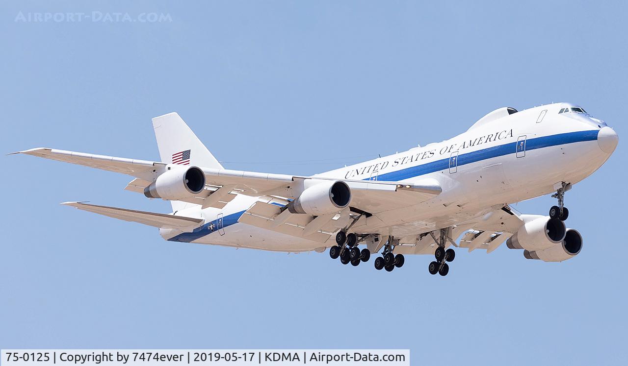 75-0125, 1975 Boeing E-4B C/N 20949, An E-4B on final at Davis-Monthan