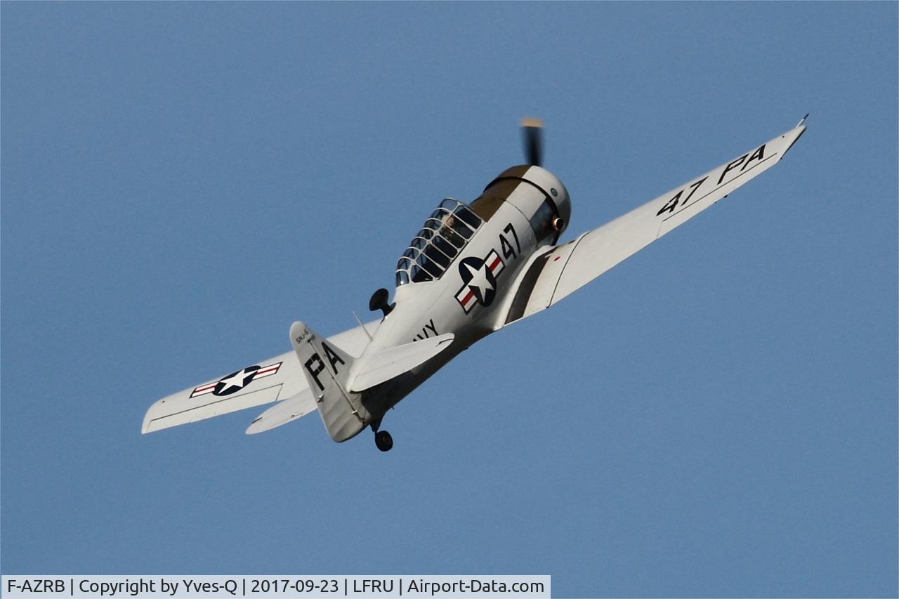 F-AZRB, North American SNJ-5 Texan Texan C/N 88-17955, North American SNJ-5 Texan, On display, Morlaix-Ploujean airport (LFRU-MXN) Air show 2017