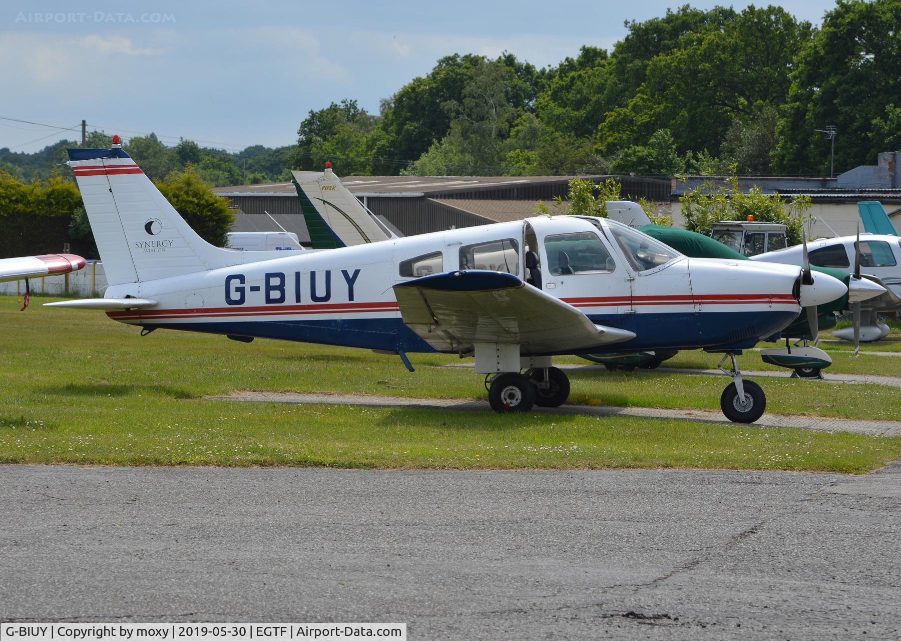 G-BIUY, 1981 Piper PA-28-181 Cherokee Archer II C/N 28-8190133, Piper PA-28-181 Cherokee Archer II at Fairoaks.