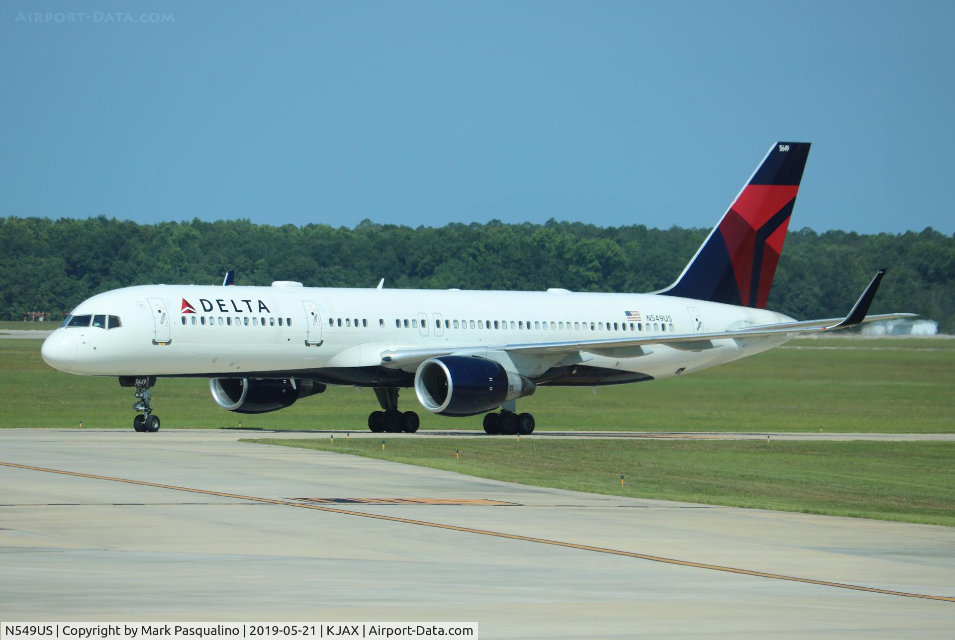 N549US, 1996 Boeing 757-251 C/N 26496, Boeing 757-251