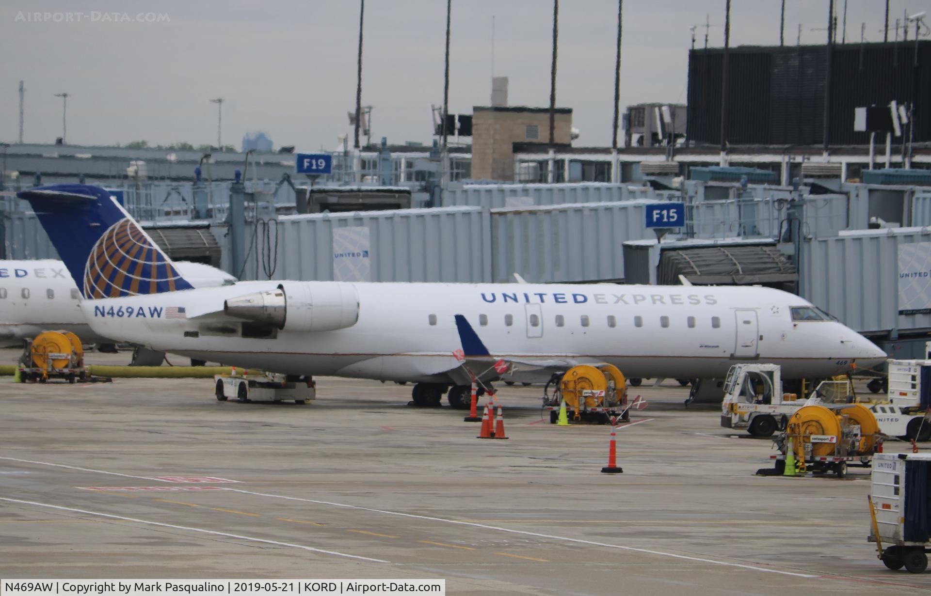 N469AW, 2004 Bombardier CRJ-200LR (CL-600-2B19) C/N 7917, CL-600-2B19