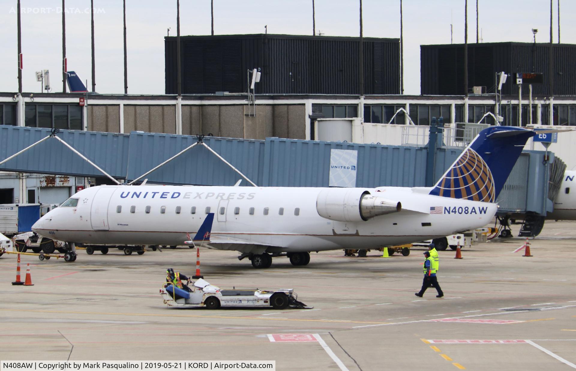 N408AW, 2001 Bombardier CRJ-200LR (CL-600-2B19) C/N 7568, CL-600-2B19