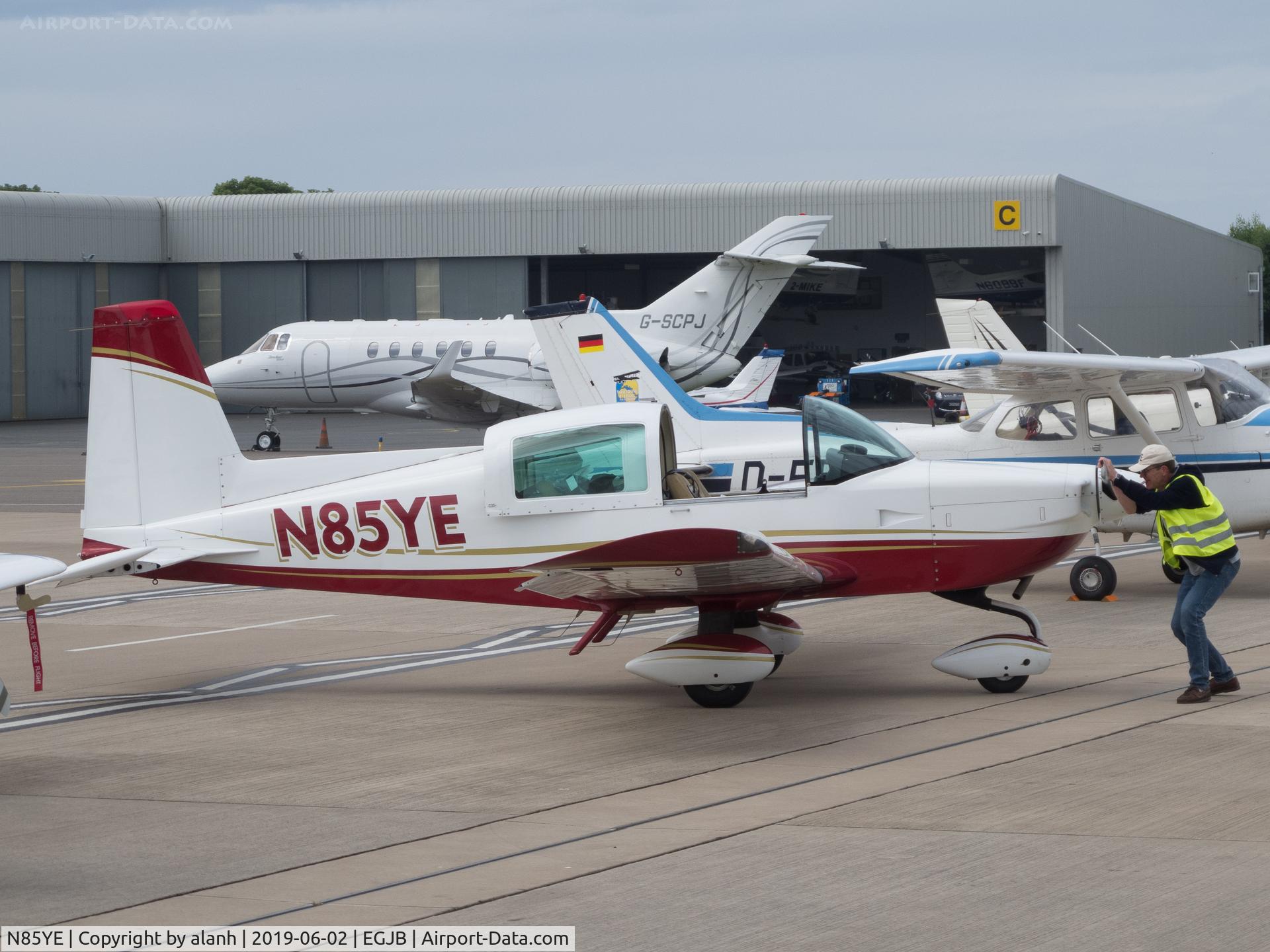 N85YE, American General AG-5B Tiger C/N 10145, Preparing for departure, Guernsey