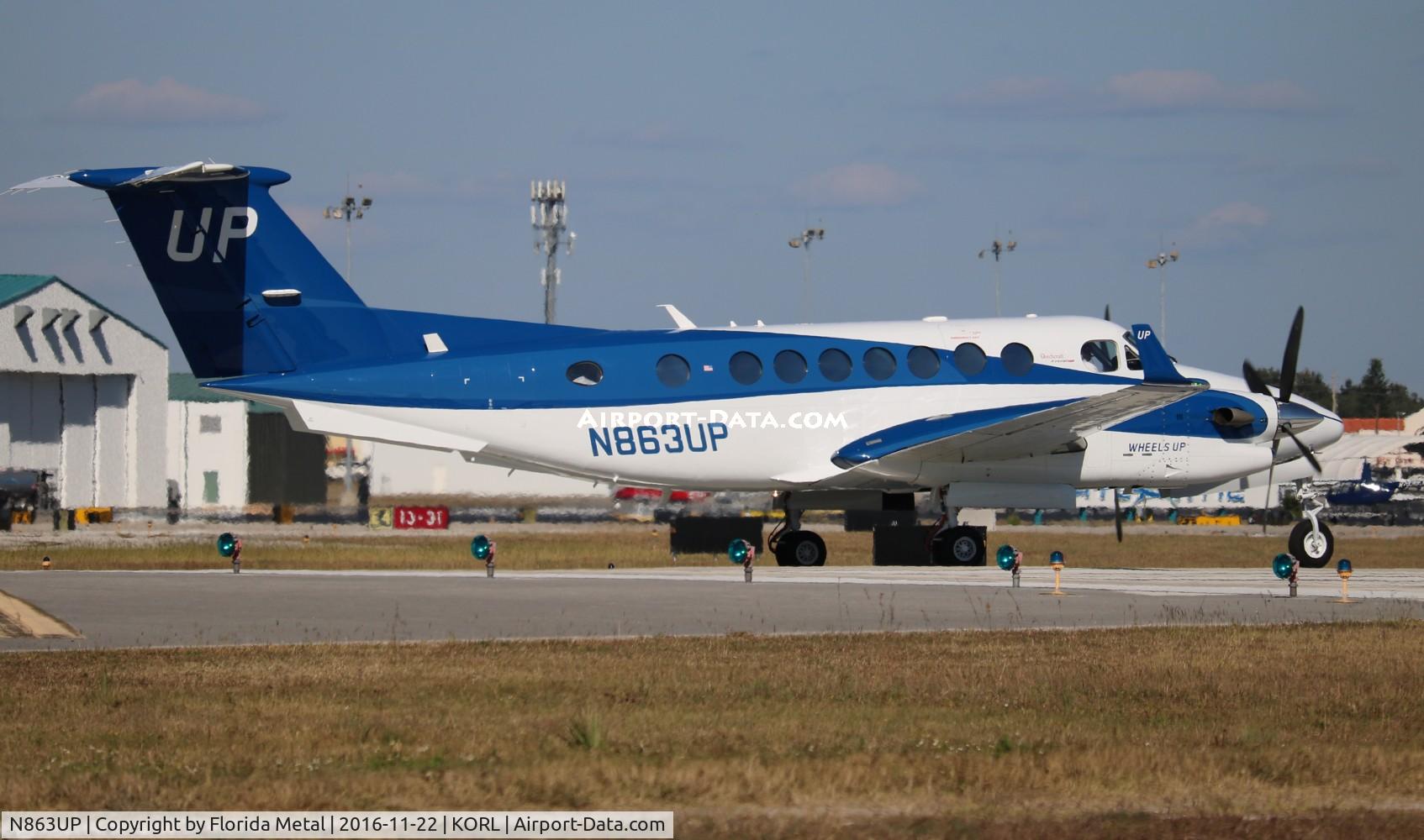 N863UP, 2016 Beech King Air 350 C/N FL-1063, Wheels Up