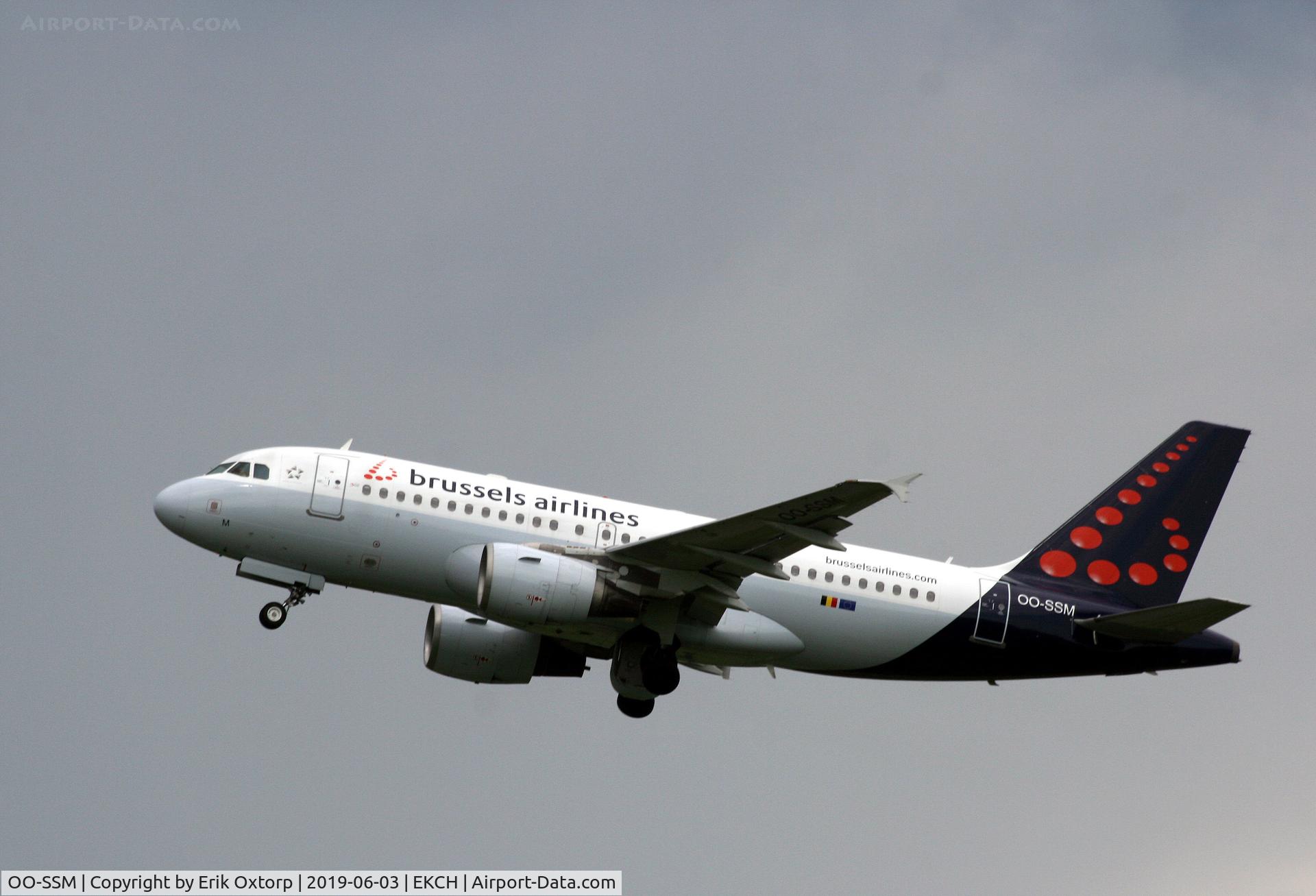 OO-SSM, 2000 Airbus A319-112 C/N 1388, OO-SSM taking off rw 22R