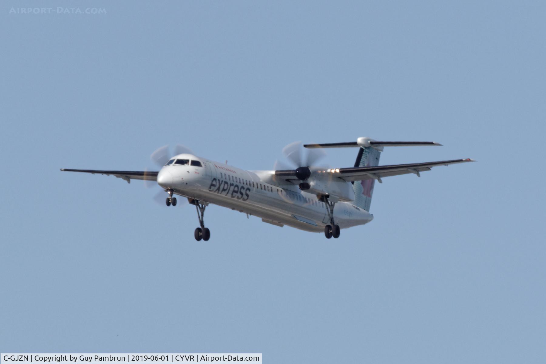 C-GJZN, 2011 Bombardier DHC-8-402 Dash 8 C/N 4341, Landing