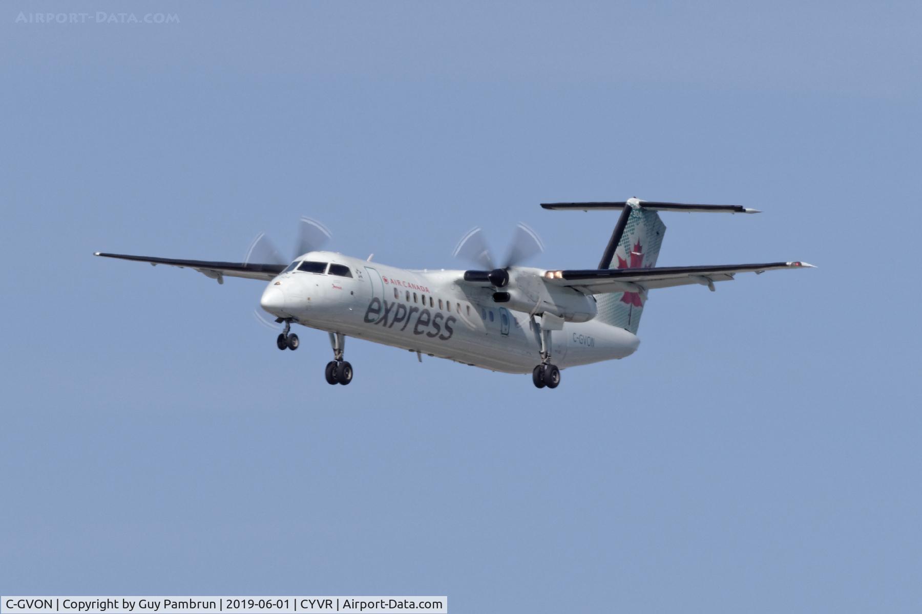 C-GVON, 1989 De Havilland Canada DHC-8-301 Dash 8 C/N 149, Landing