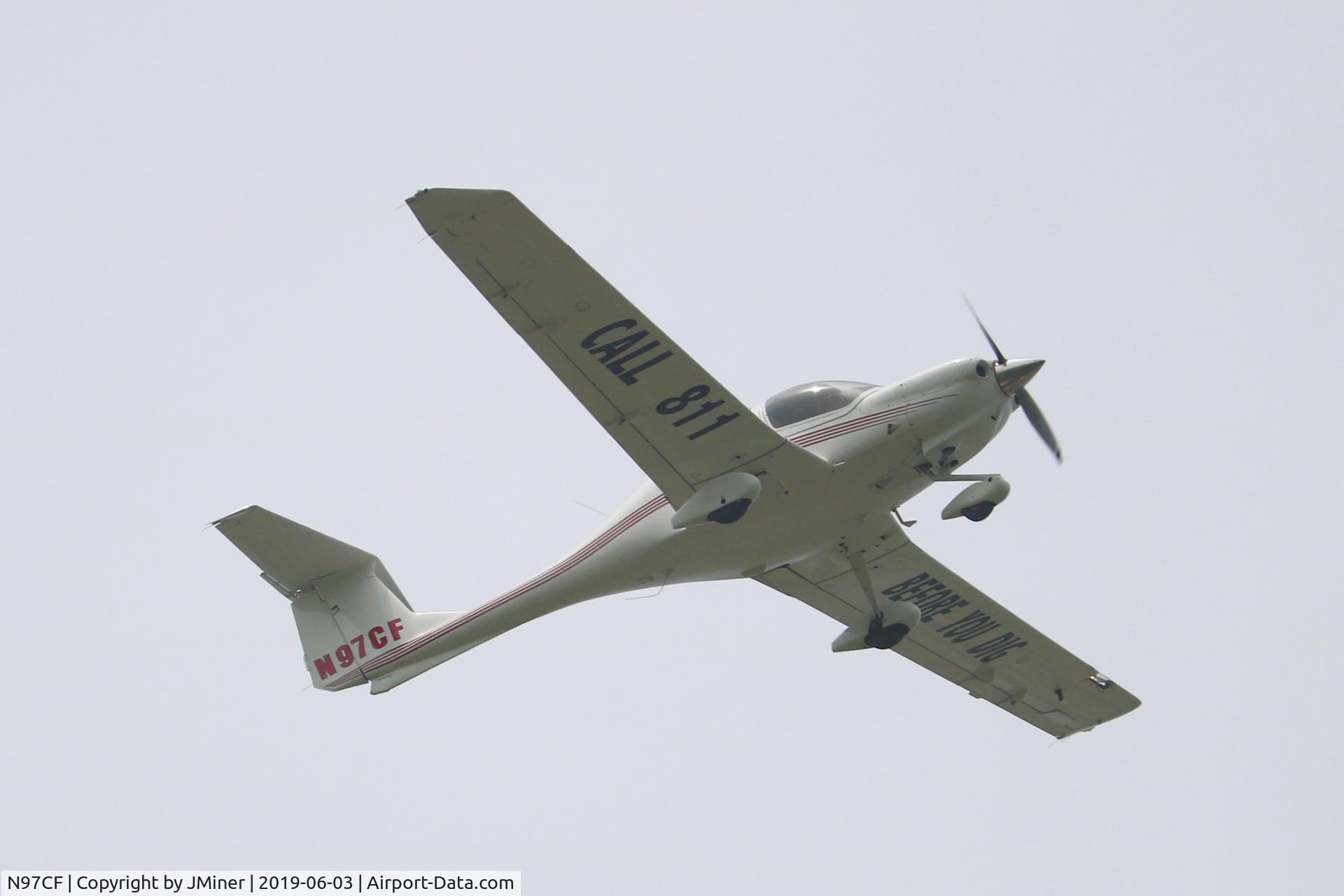 N97CF, 2003 Diamond DA-40 Diamond Star C/N 40.334, Flying over Sherman Hospital in Elgin IL.