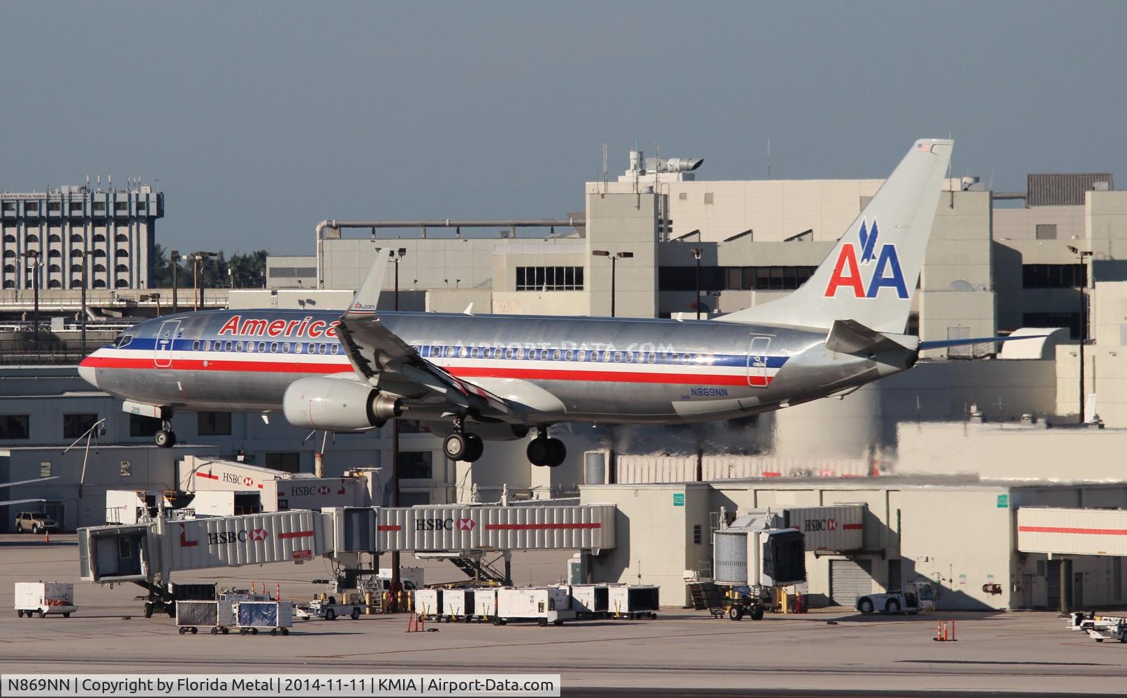 N869NN, 2011 Boeing 737-823 C/N 40764, American