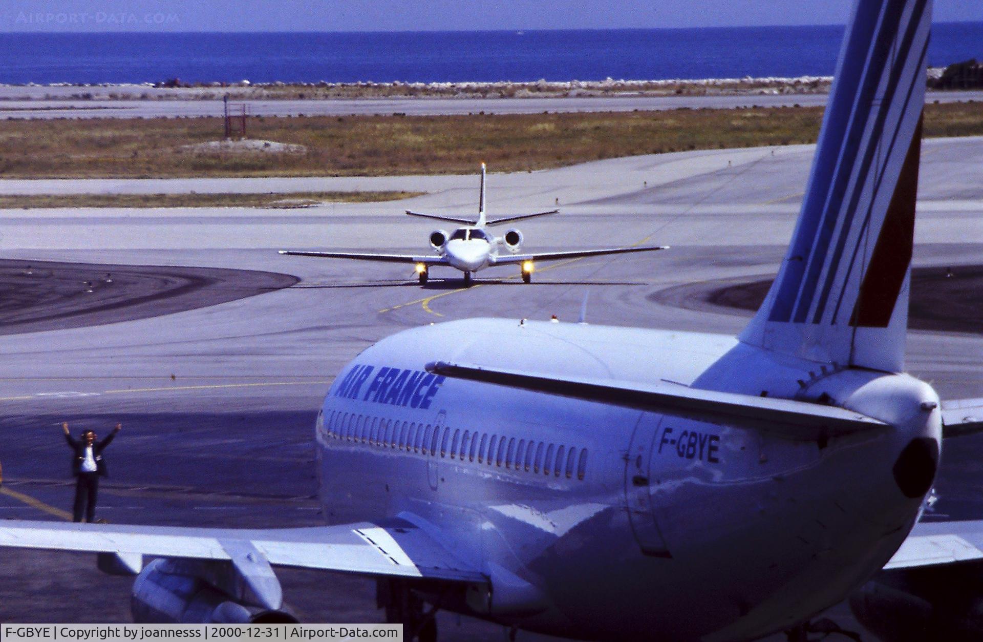 F-BVPB, 1974 Aerospatiale SN-601 Corvette C/N 6, Aéroport de Nice, France '80s