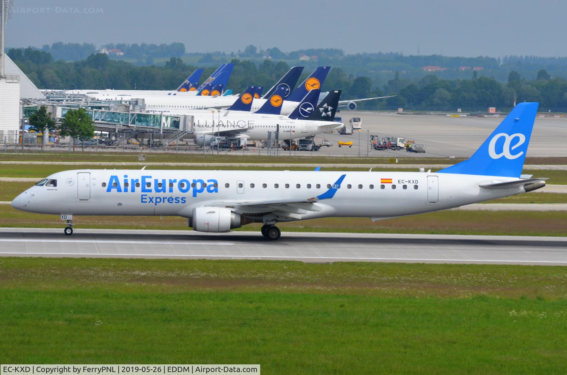 EC-KXD, 2009 Embraer 195LR (ERJ-190-200LR) C/N 19000244, Air Europa ERJ195