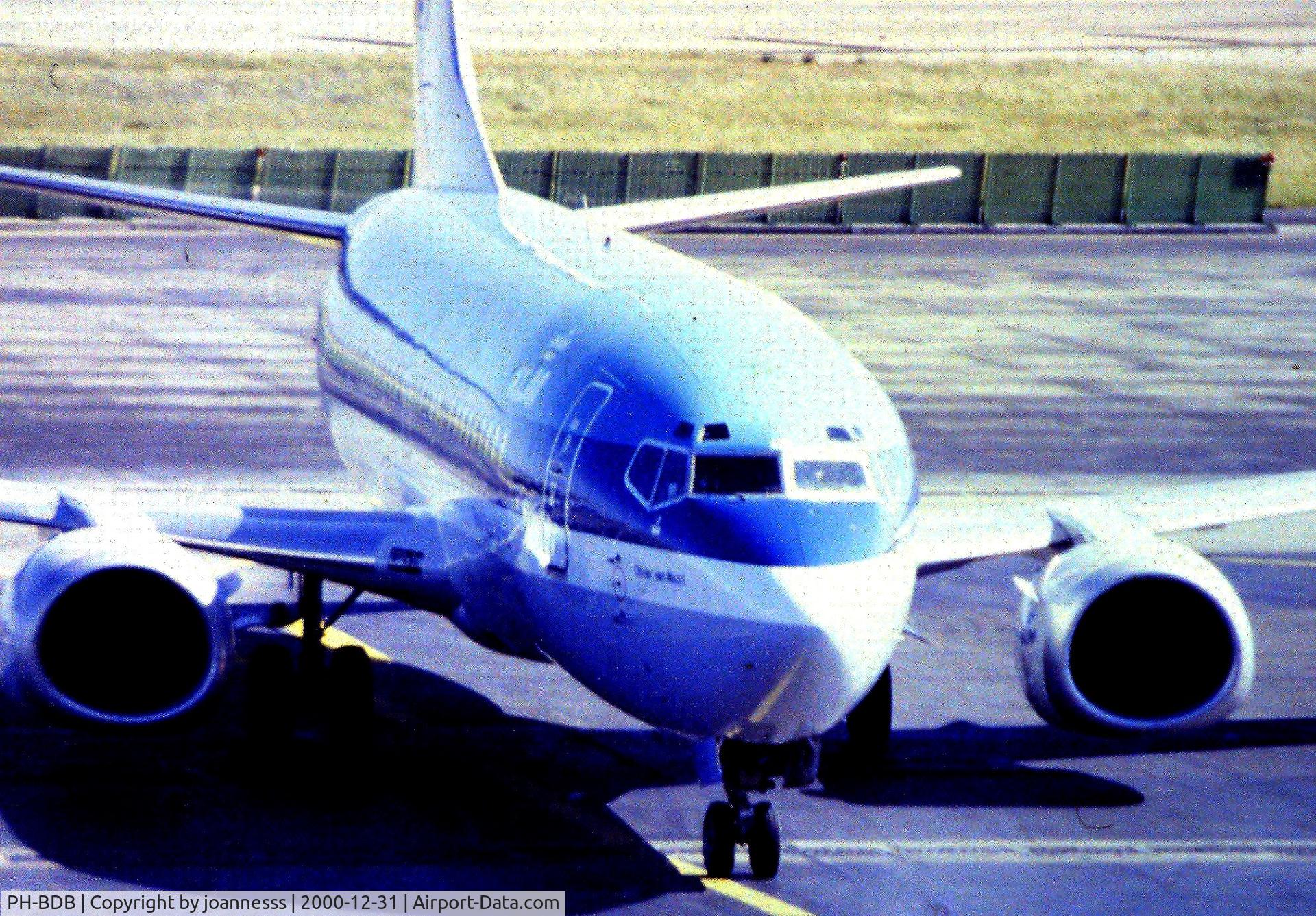 PH-BDB, 1986 Boeing 737-306 C/N 23538, Aéroport de Nice, France '80s