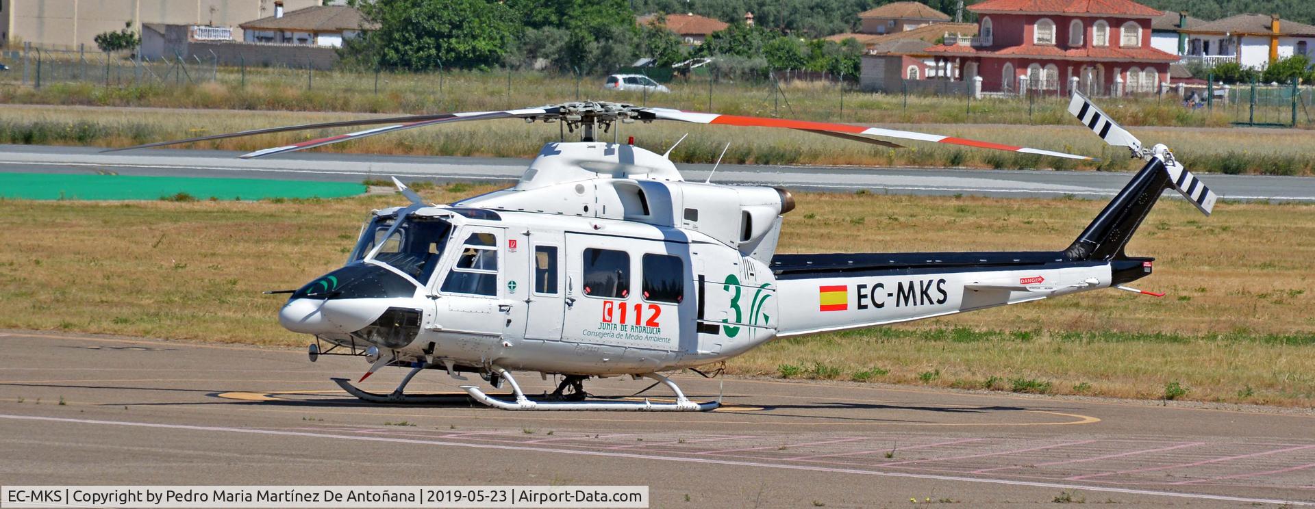 EC-MKS, 1991 Bell 412HP C/N 36027, Aeropuerto de Córdoba - Spain