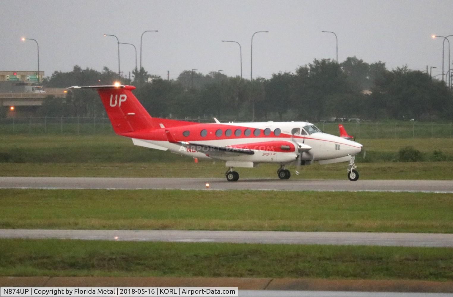 N874UP, 2017 Beechcraft 350 King Air (B300) C/N FL-1119, King Air 350