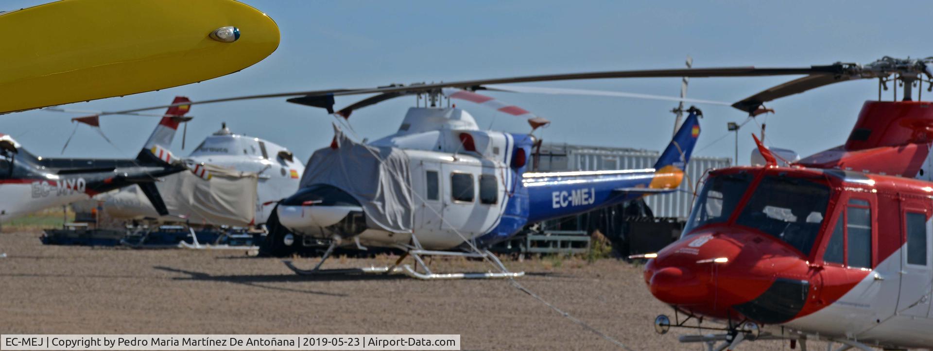 EC-MEJ, 1981 Bell 412 C/N 33064, Pedro Maria Martínez De Antoñana