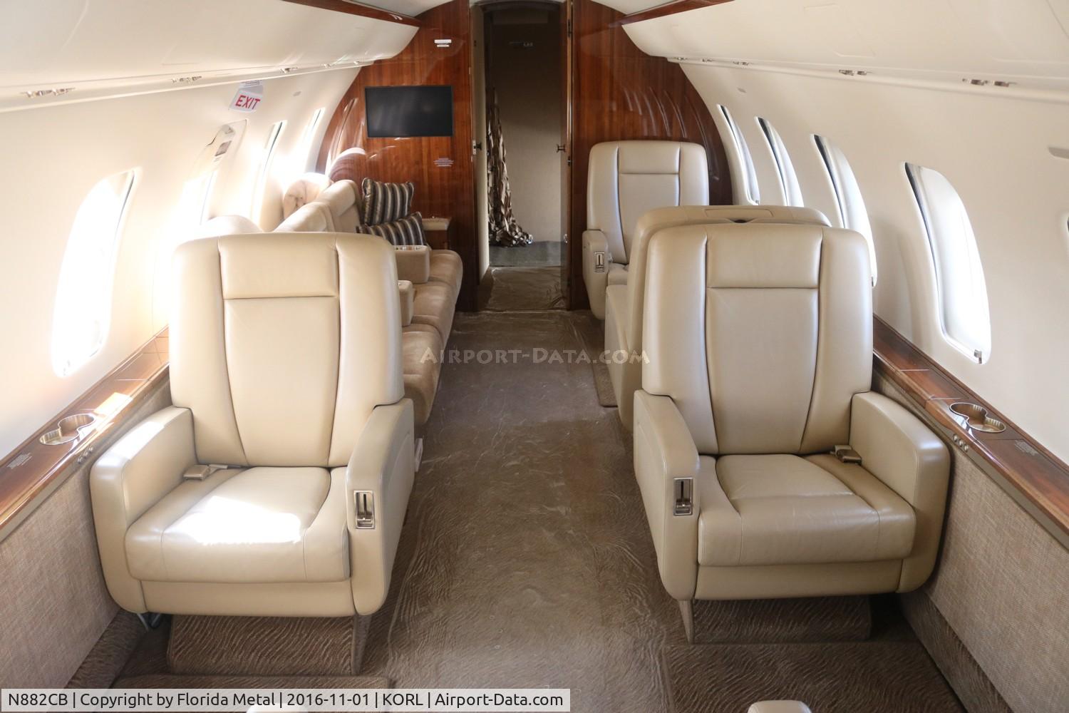 N882CB, 2012 Bombardier Challenger 605 (CL-600-2B16) C/N 5927, Challenger 605