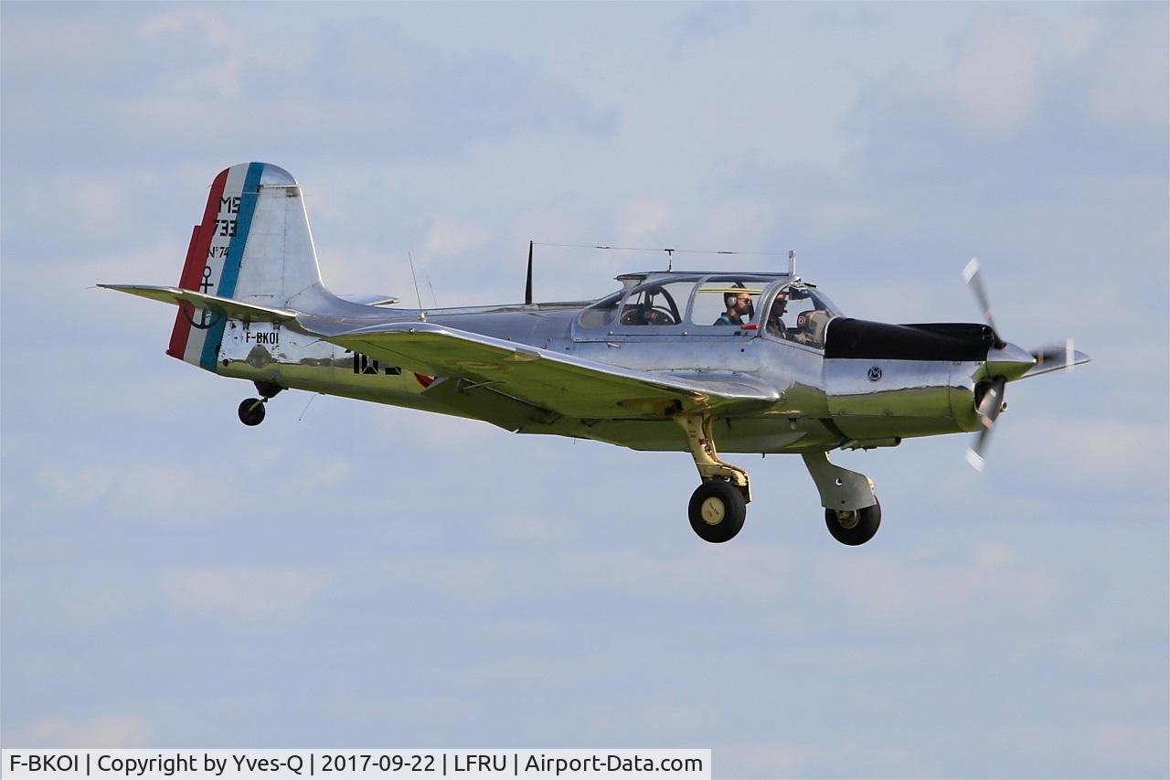 F-BKOI, Morane-Saulnier MS-733 Alcyon C/N 74, Morane-Saulnier MS-733 Alcyon, On final rwy 23, Morlaix-Ploujean airport (LFRU-MXN) Air show 2017