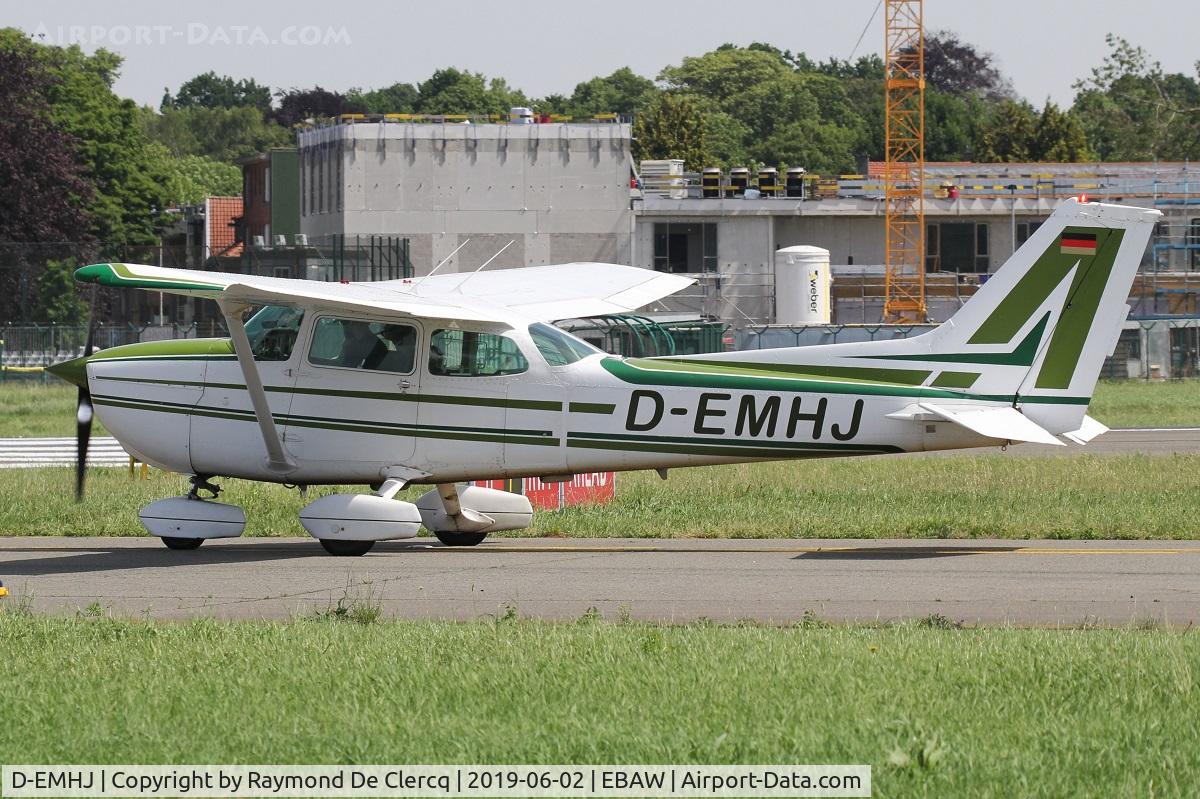 D-EMHJ, Reims F172P Skyhawk II C/N 2064, At Antwerp Airport.