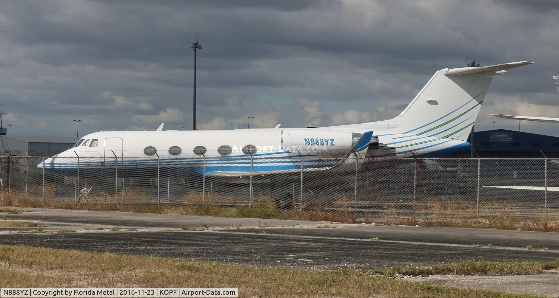 N888YZ, 1970 Grumman G-1159 C/N 92, Gulfstream II