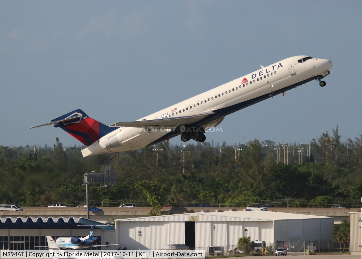 N894AT, 2004 Boeing 717-200 C/N 55046, Delta 717