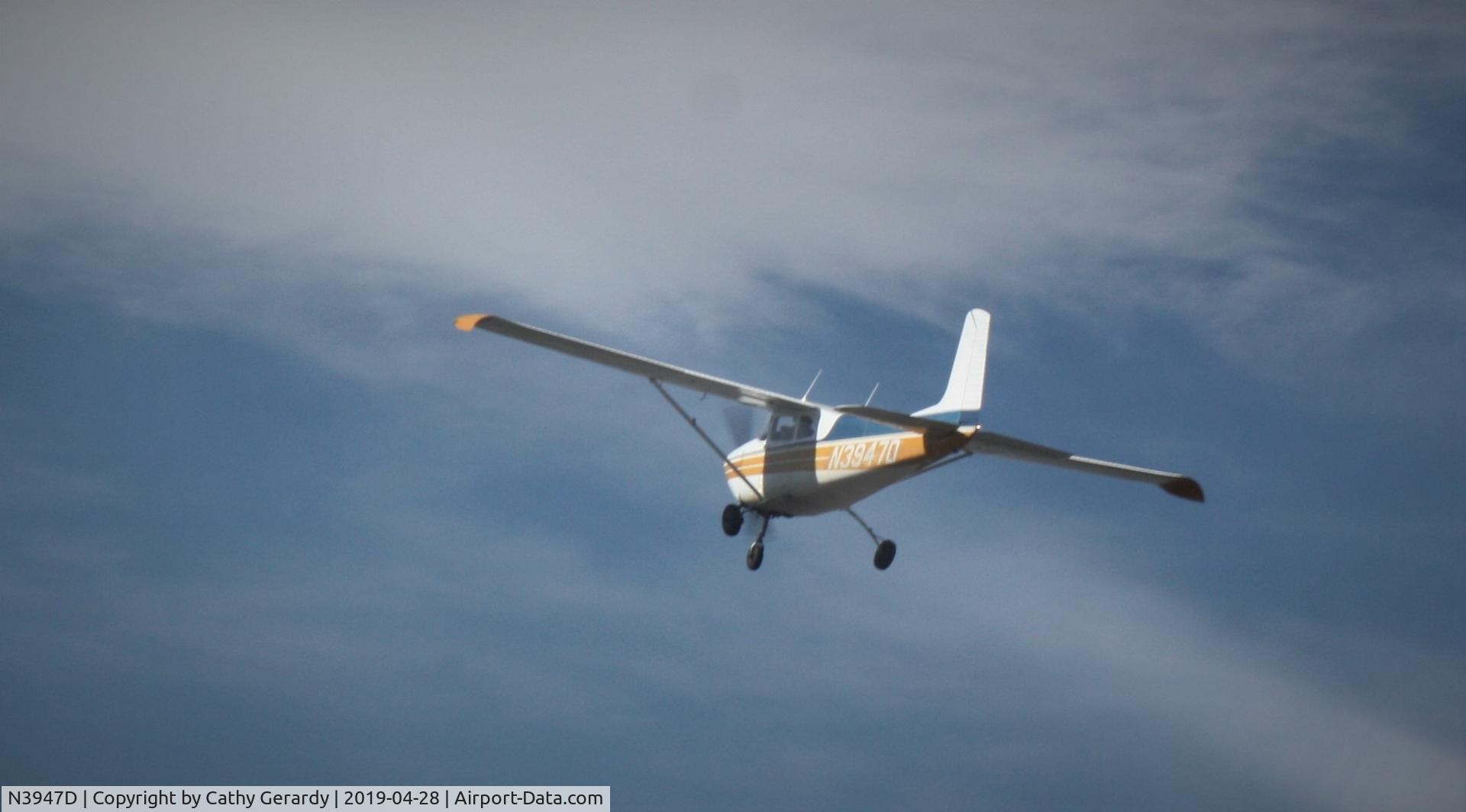 N3947D, 1957 Cessna 182A Skylane C/N 34647, Flying with friends near the Greenhorn.