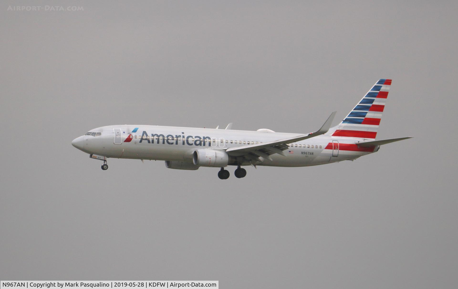 N967AN, 2001 Boeing 737-823 C/N 29545, Boeing 737-823