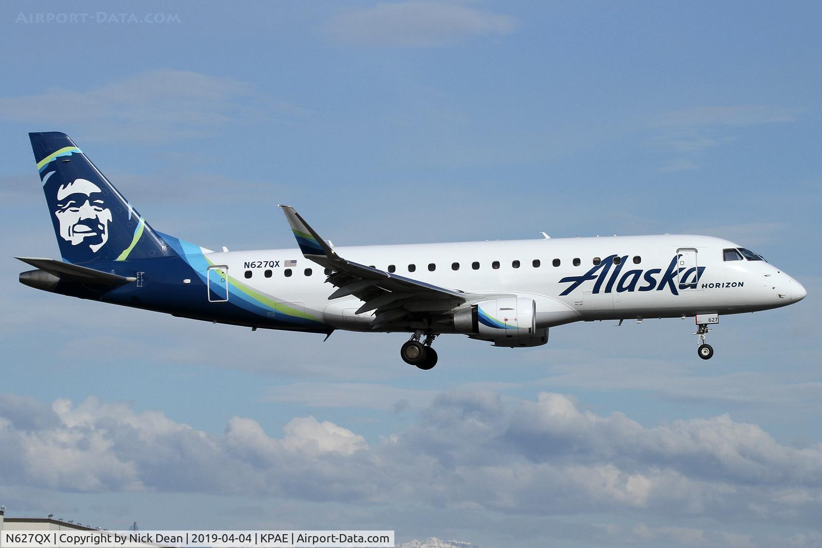 N627QX, 2017 Embraer 175LR (ERJ-170-200LR) C/N 17000679, PAE/KPAE