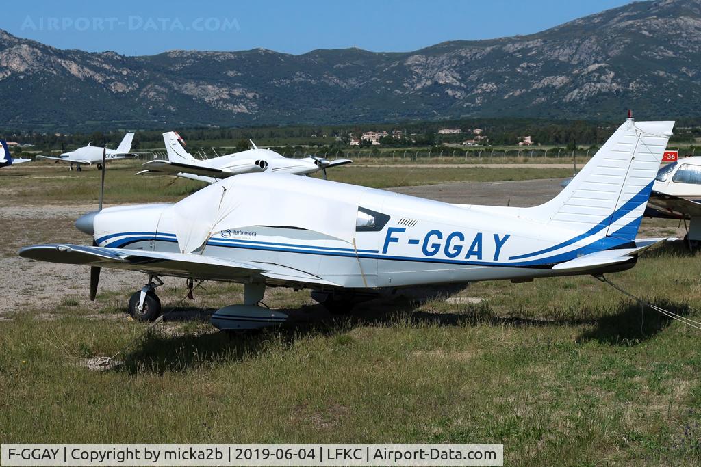 F-GGAY, Piper PA-28-181 Archer C/N 28-7790461, Parked