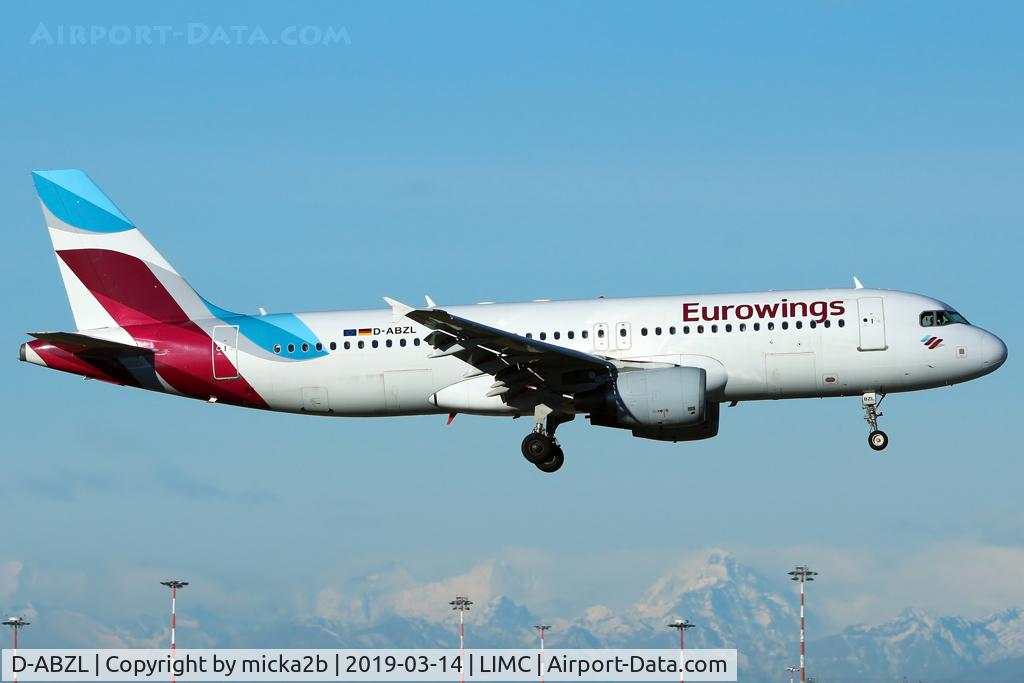 D-ABZL, 2007 Airbus A320-216 C/N 3178, Landing
