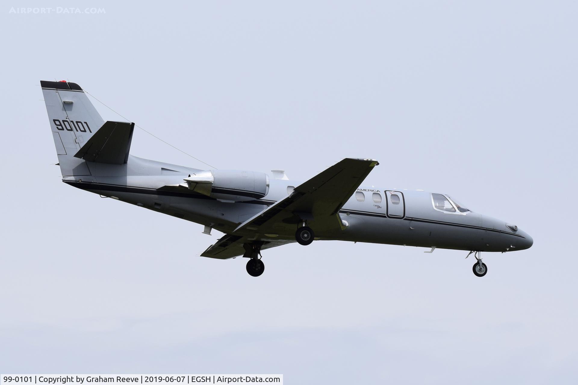 99-0101, 1999 Cessna UC-35A Citation Ultra C/N 560-0534, Landing at Norwich.