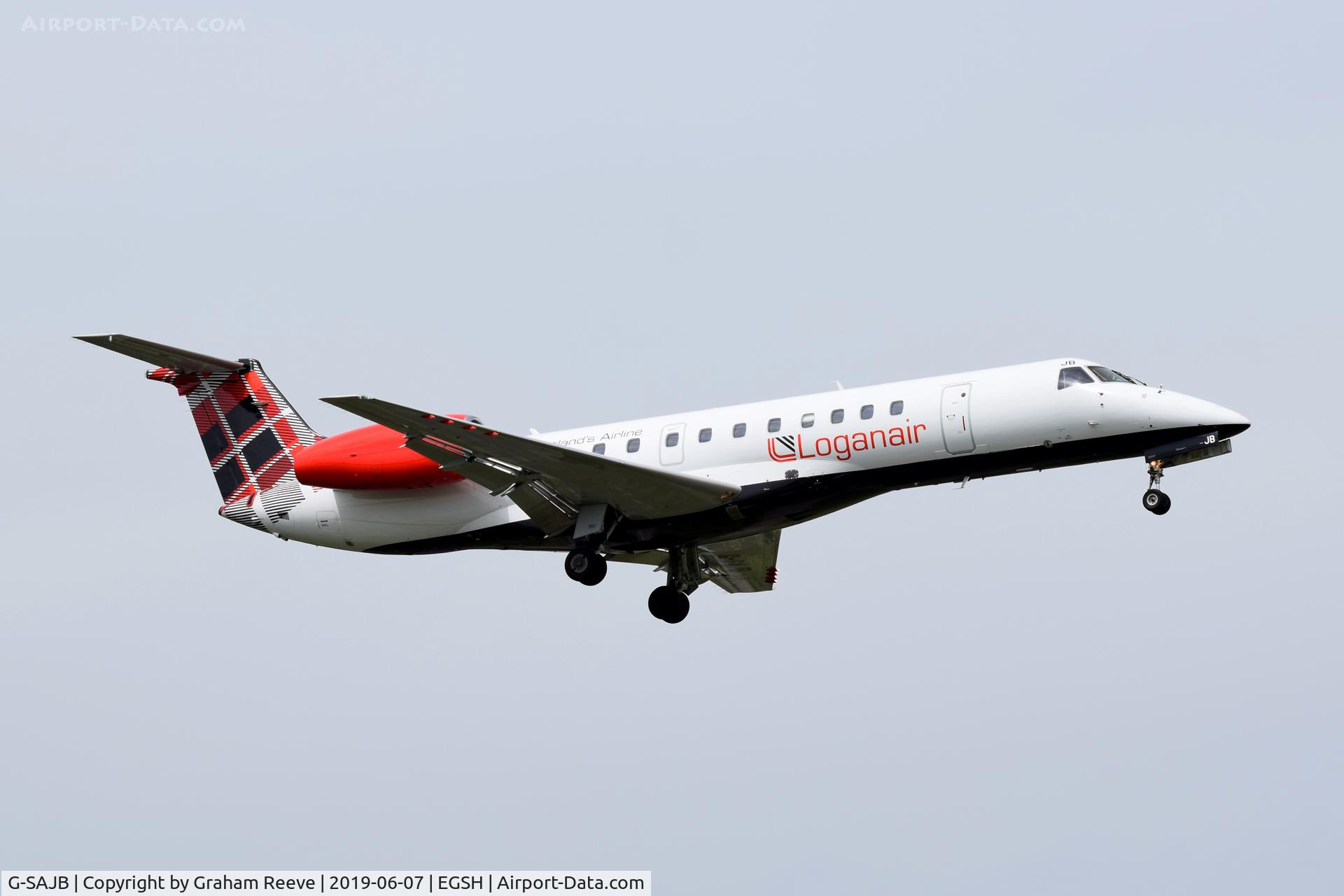 G-SAJB, 2001 Embraer ERJ-135ER (EMB-135ER) C/N 145473, Landing at Norwich.
