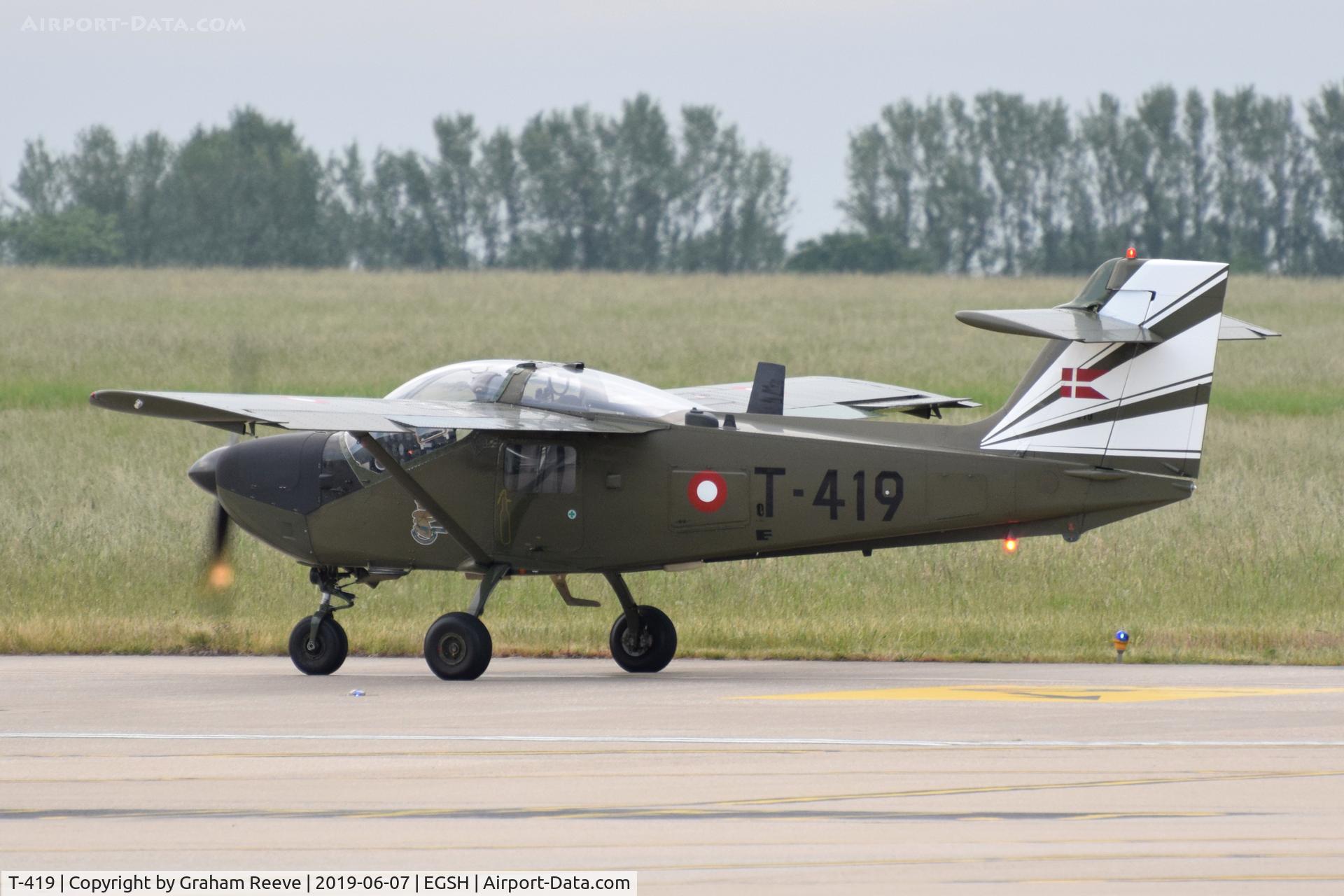 T-419, Saab T-17 Supporter C/N 15-219, Departing from Norwich.