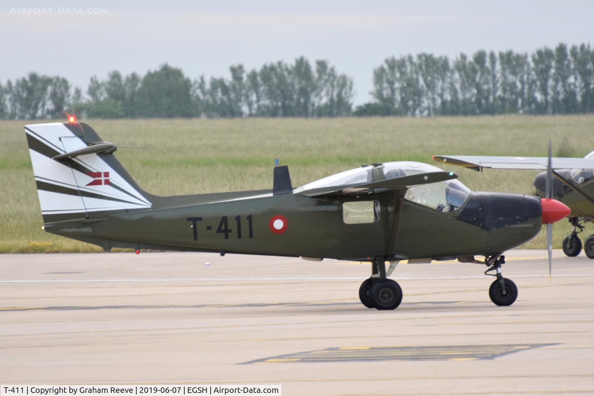 T-411, Saab T-17 Supporter C/N 15-211, Departing from Norwich.