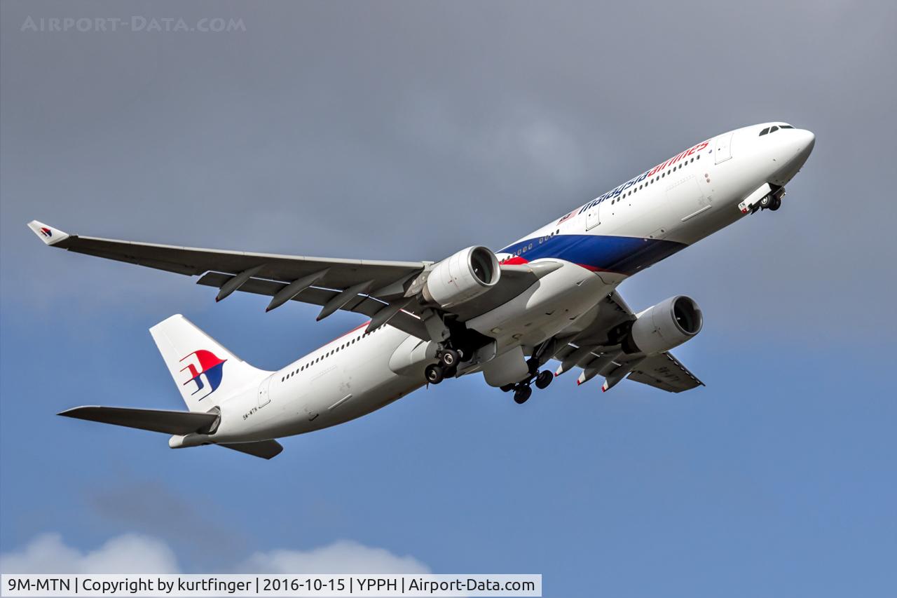 9M-MTN, 2013 Airbus A330-323X C/N 1470, Airbus A330-323, Malaysian Airlines 9M-MTN. Departed runway 21 YPPH 15/10/16.