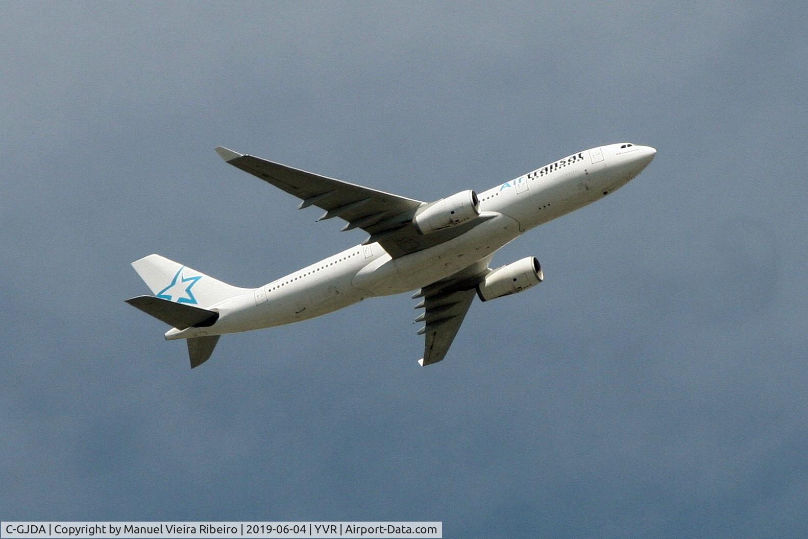 C-GJDA, 1998 Airbus A330-243 C/N 0248, Dep from YVR