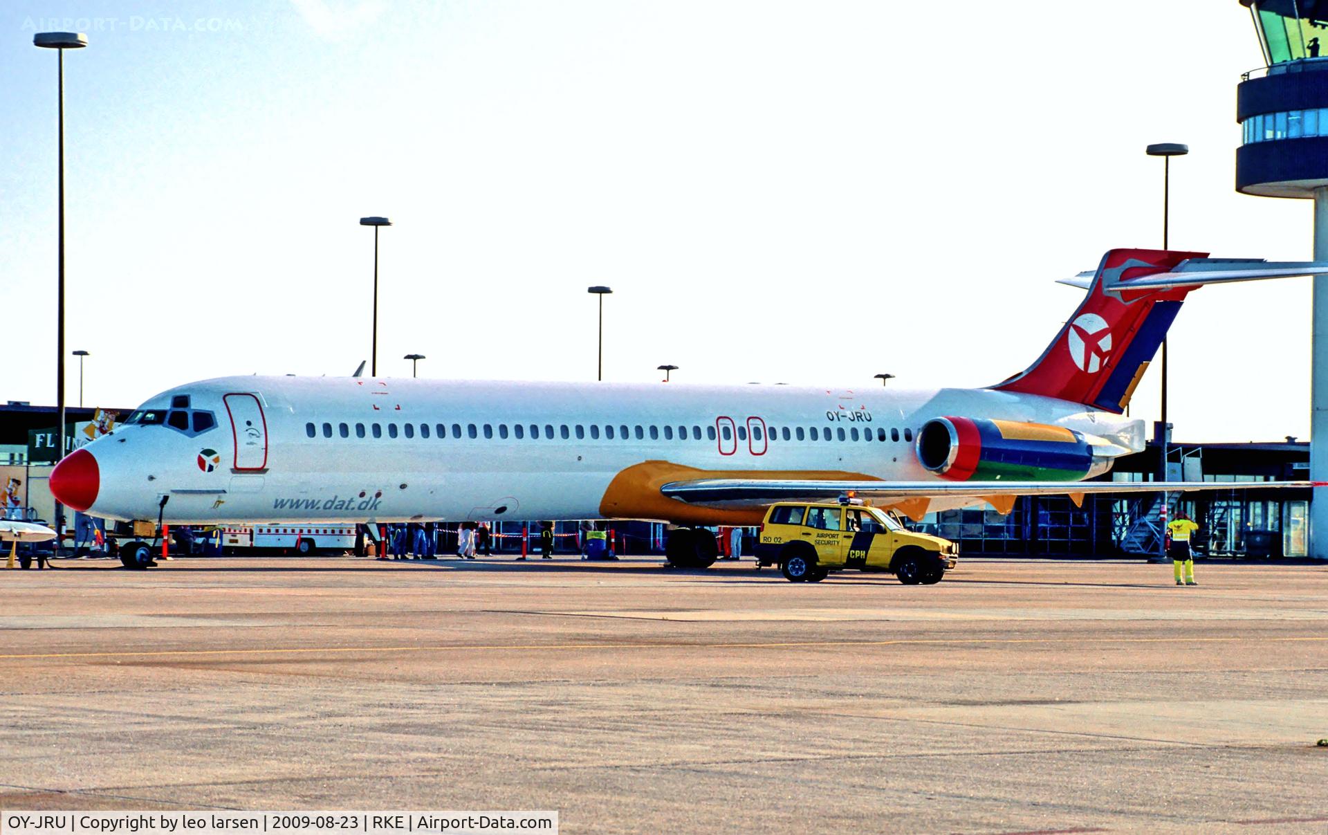 OY-JRU, 1987 McDonnell Douglas MD-87 (DC-9-87) C/N 49403, Roskilde Air show 23.8.2009
