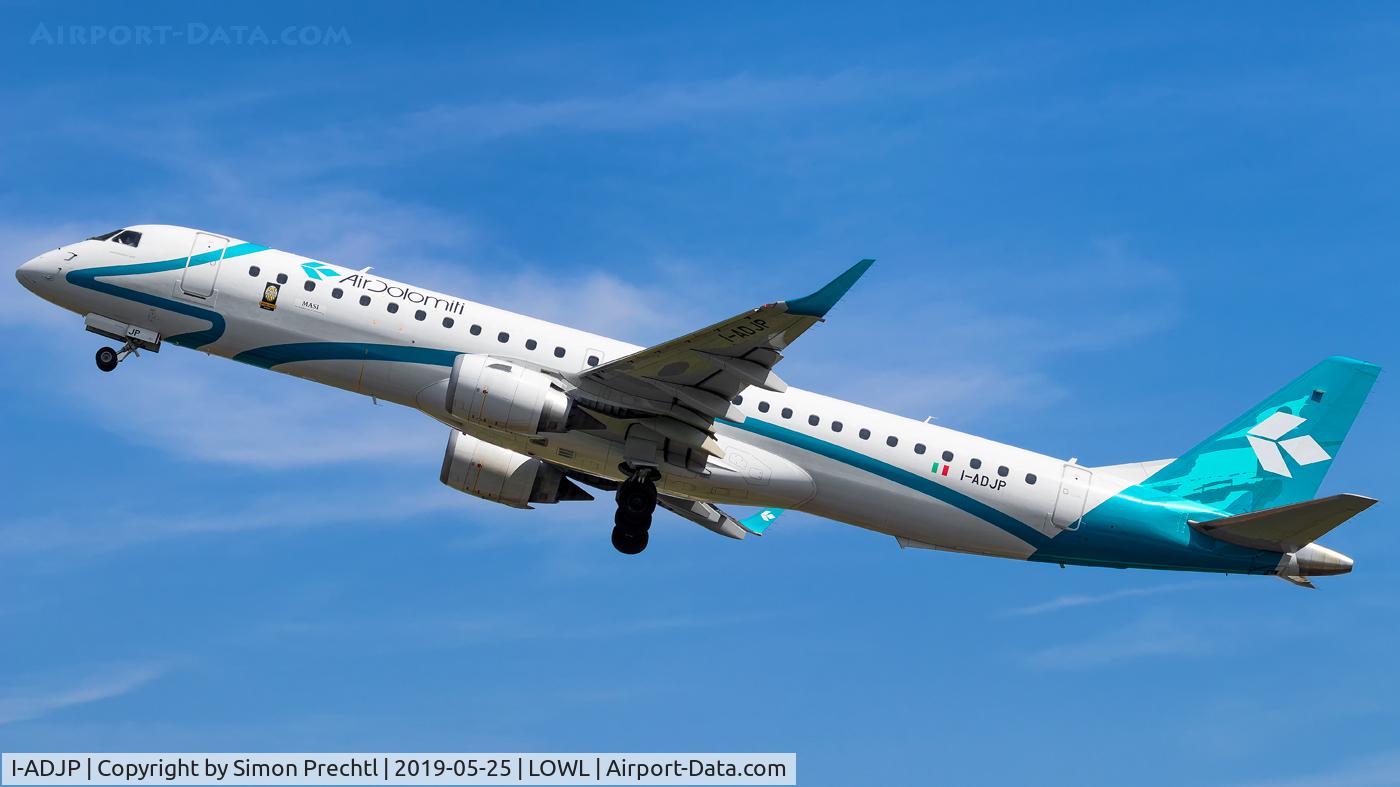I-ADJP, 2012 Embraer 195LR (ERJ-190-200LR) C/N 19000578, I-ADJP @ Linz Airport