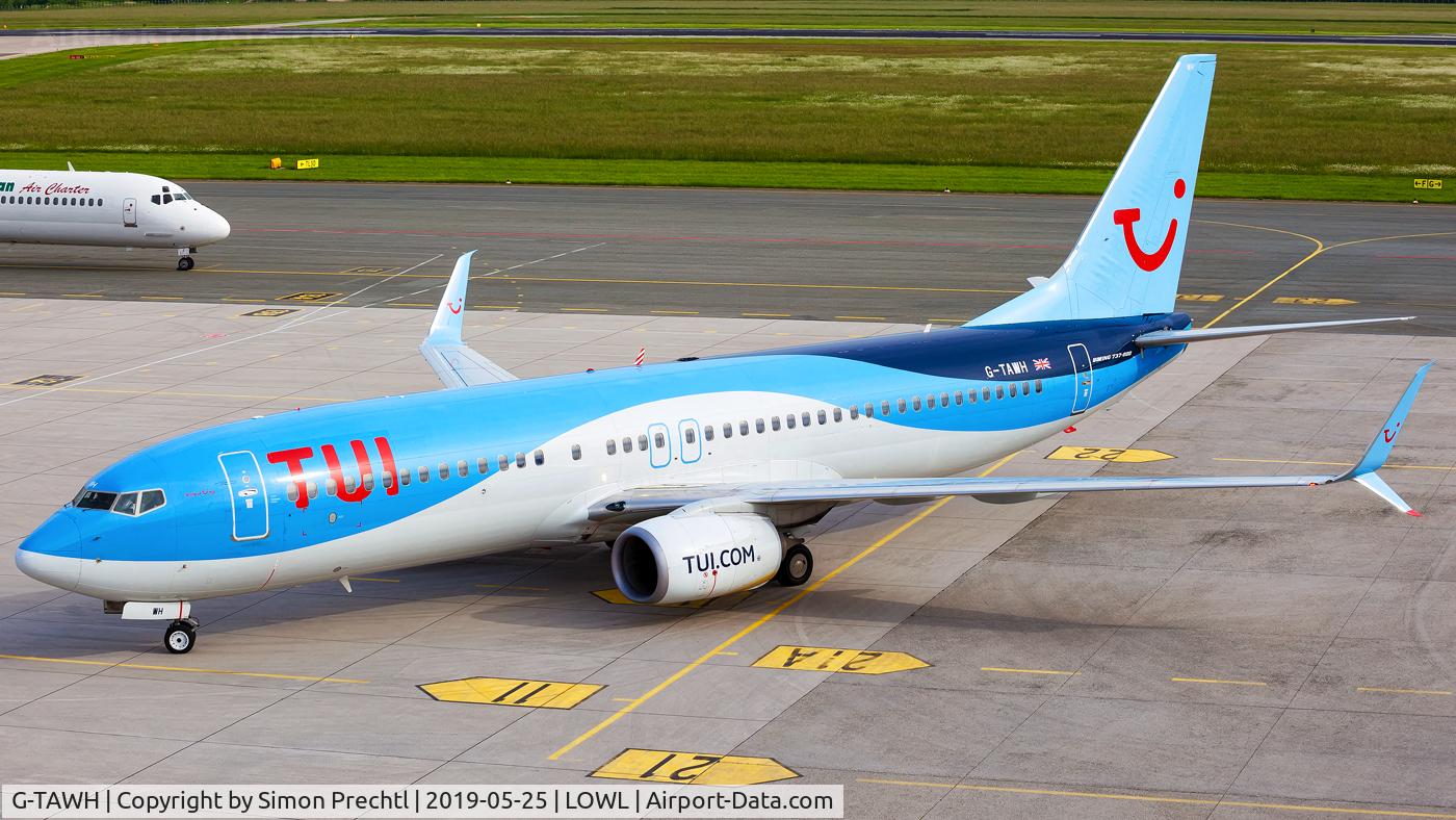 G-TAWH, 2012 Boeing 737-8K5 C/N 38107, G-TAWH @ Linz Airport
