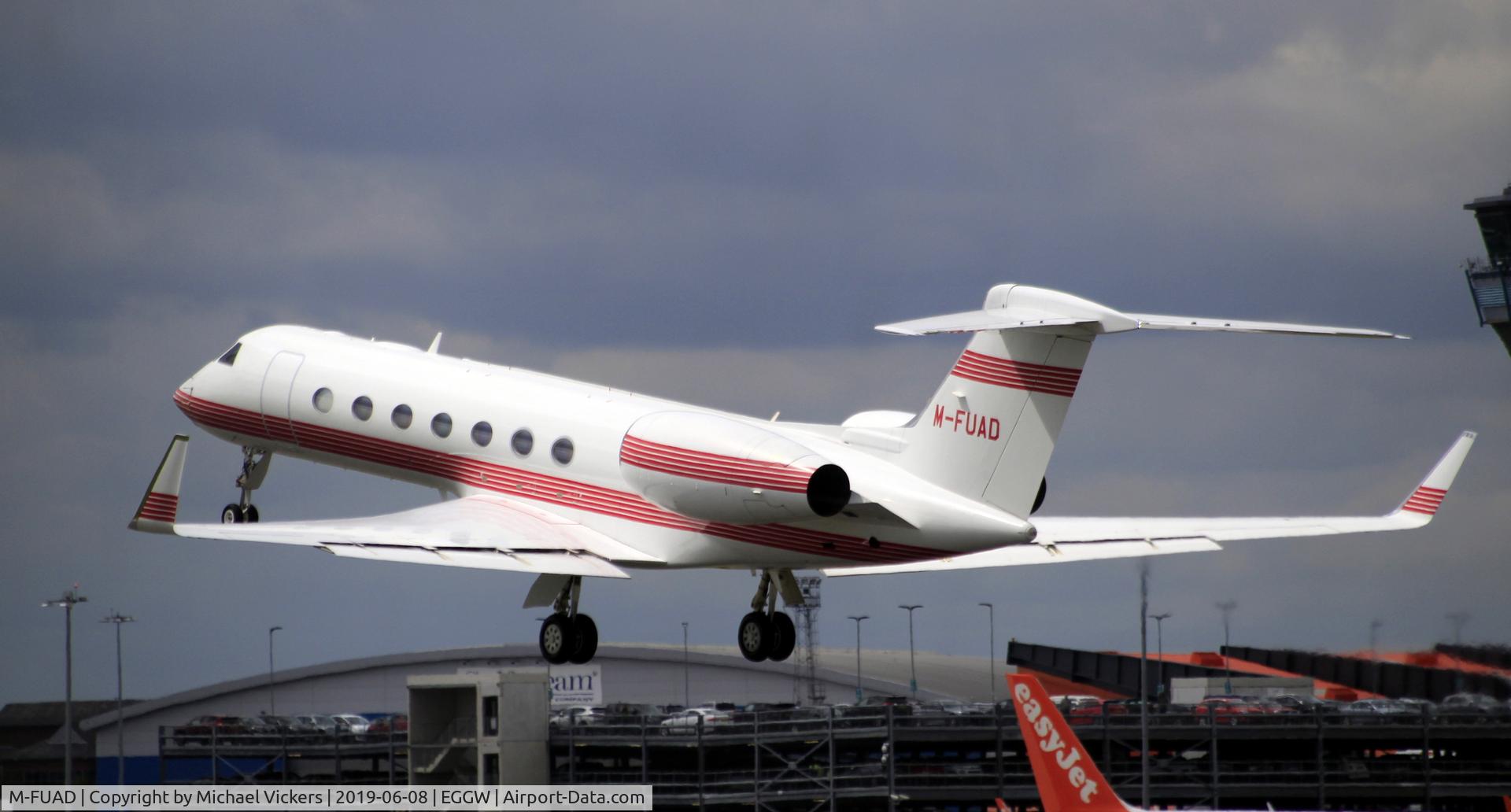 M-FUAD, 2009 Gulfstream Aerospace V-SP G550 C/N 5227, Departing runway 26